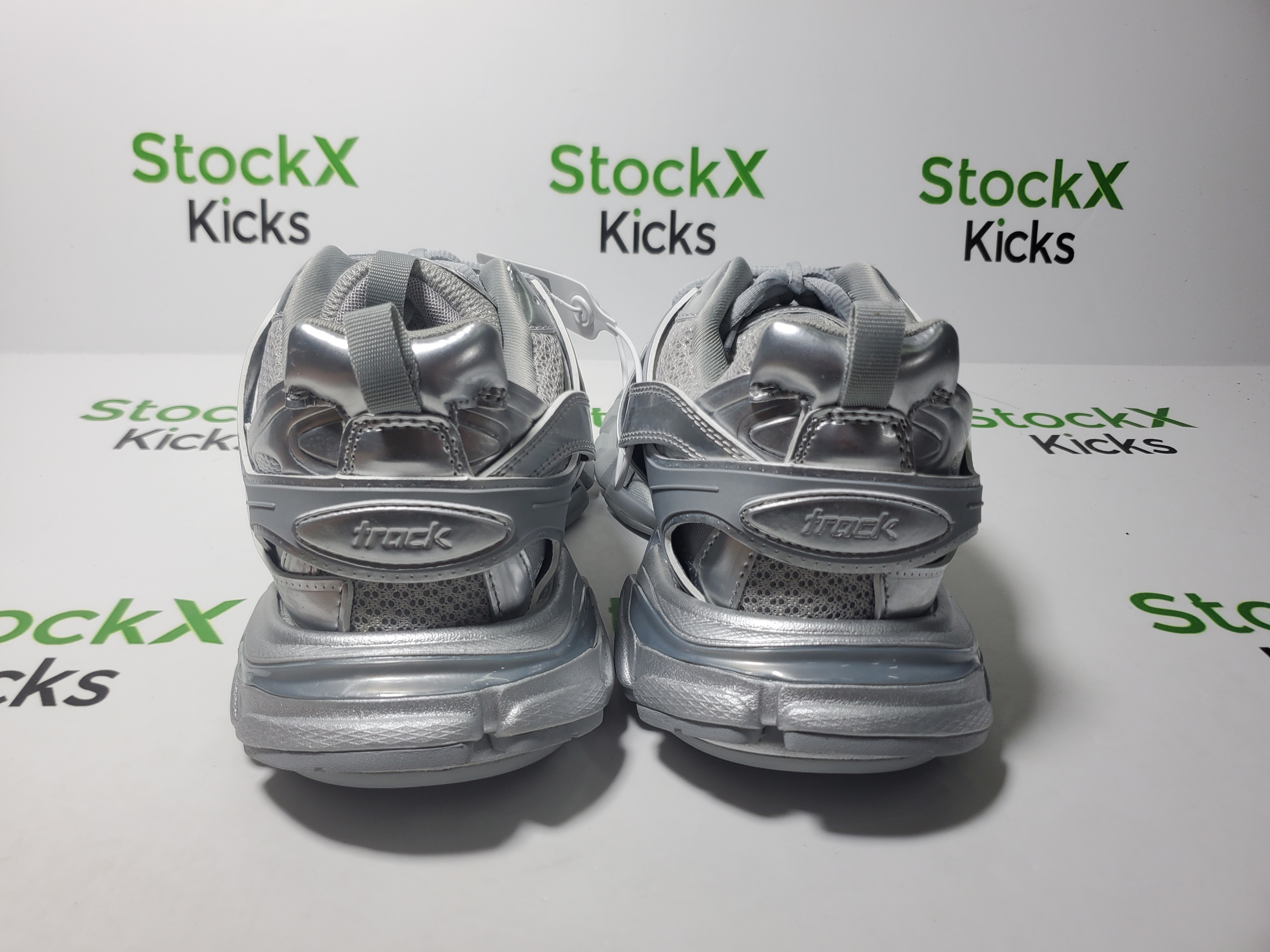 Balenciaga Tess S.Bright Silver 542436 W2FS3 8100 review Stockxkicks 03