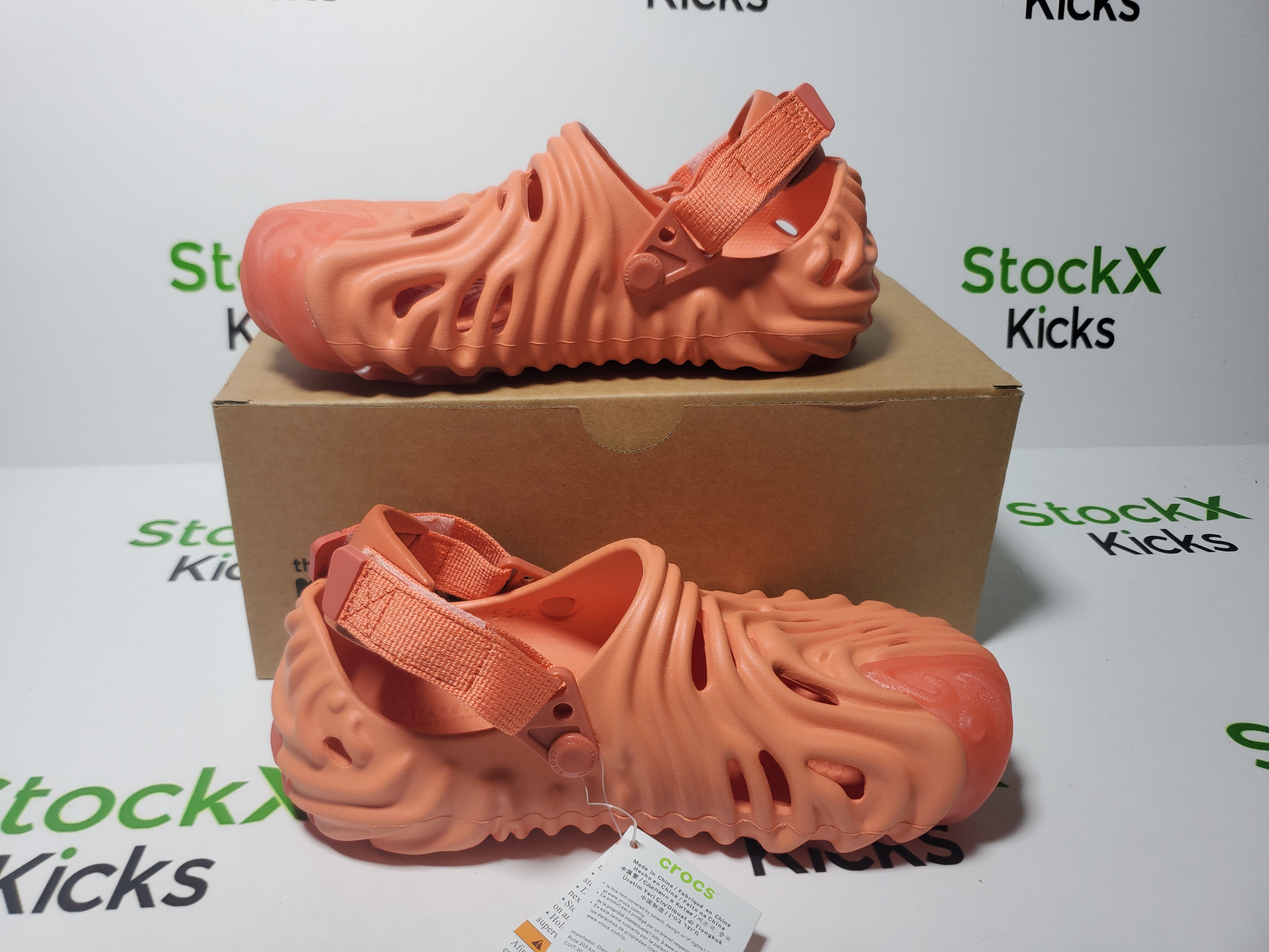 Saleke Bembury x Crocs Pollex Clog Orange 207393-6RL review Stockxkicks 01