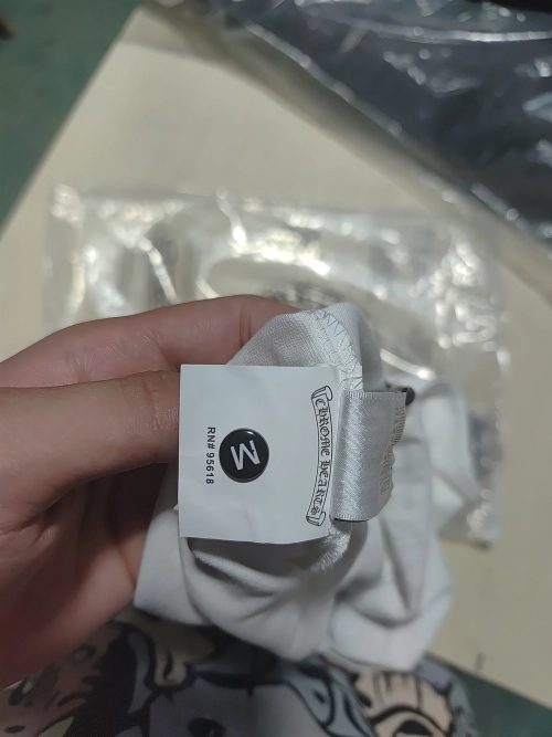 CHROME HEARTS Sweatshirt 8209 review 