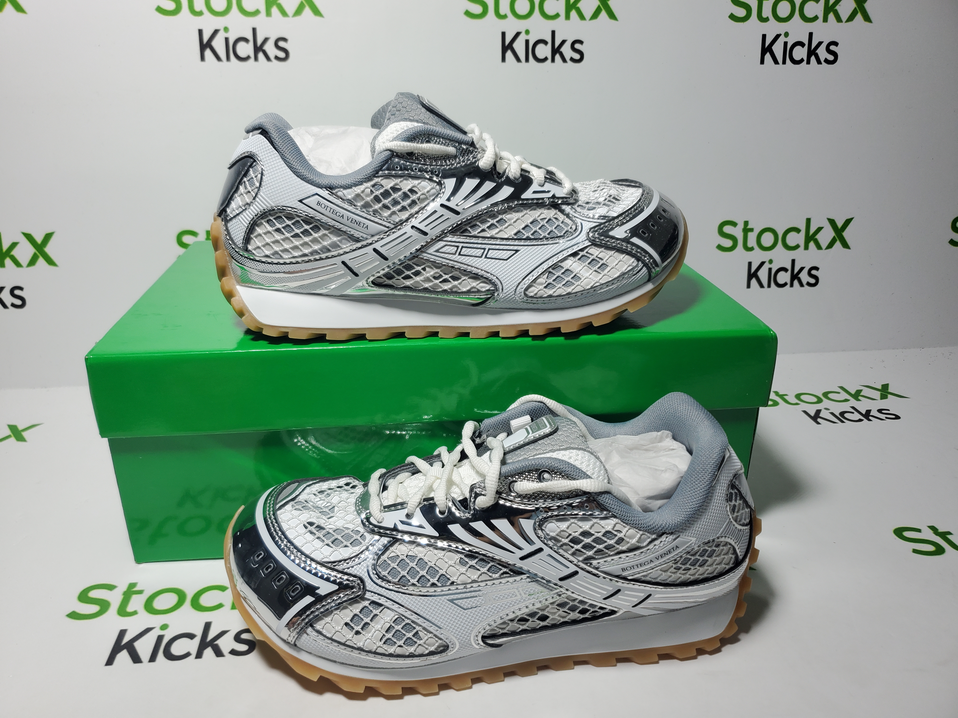 【Top PK Version】Bottega Veneta Orbit Silver White review Stockxkicks 02