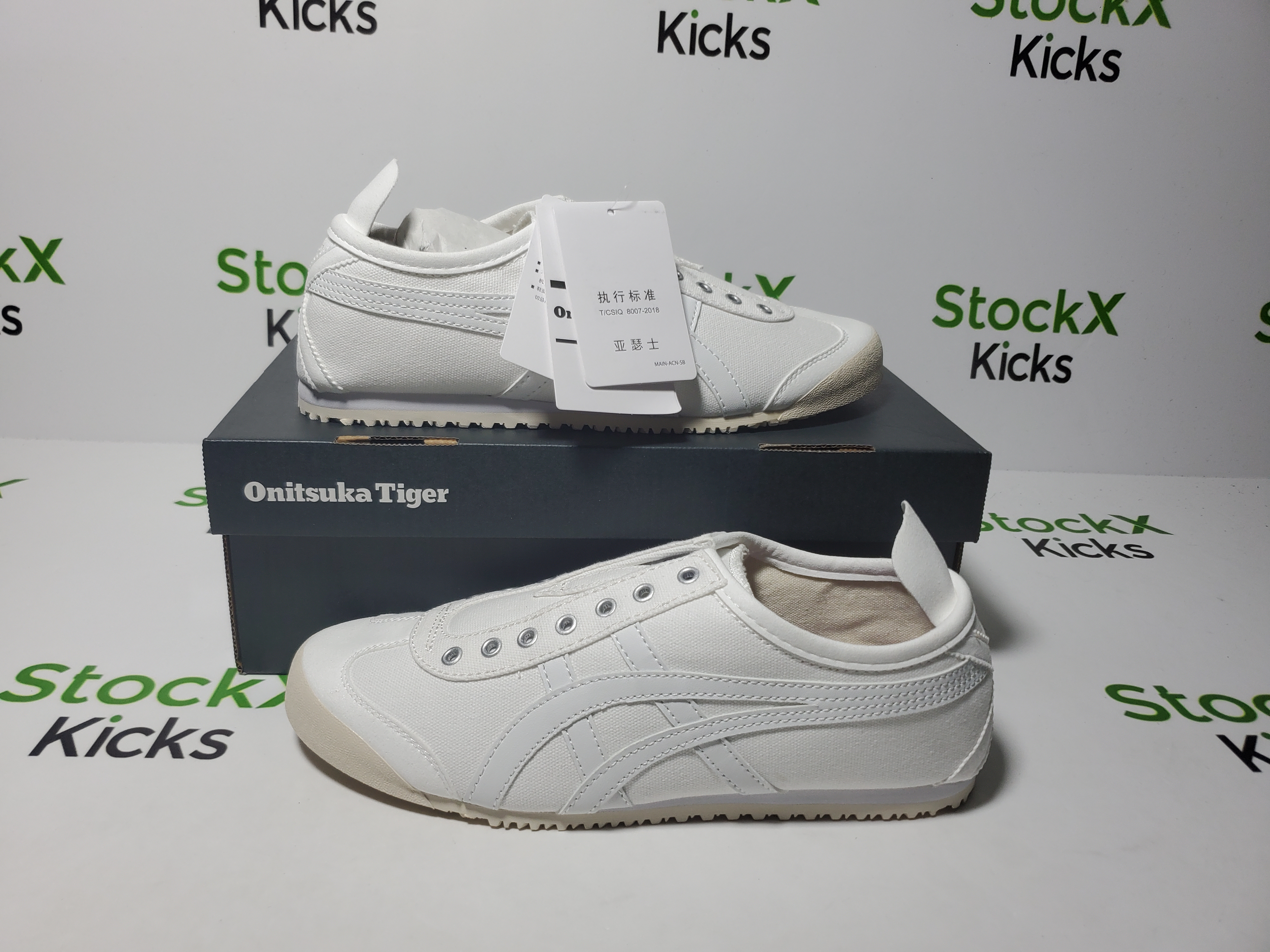 Onitsuka Tiger Mexico 66 Slip-On White TH528N-0101 review Stockxkicks 01