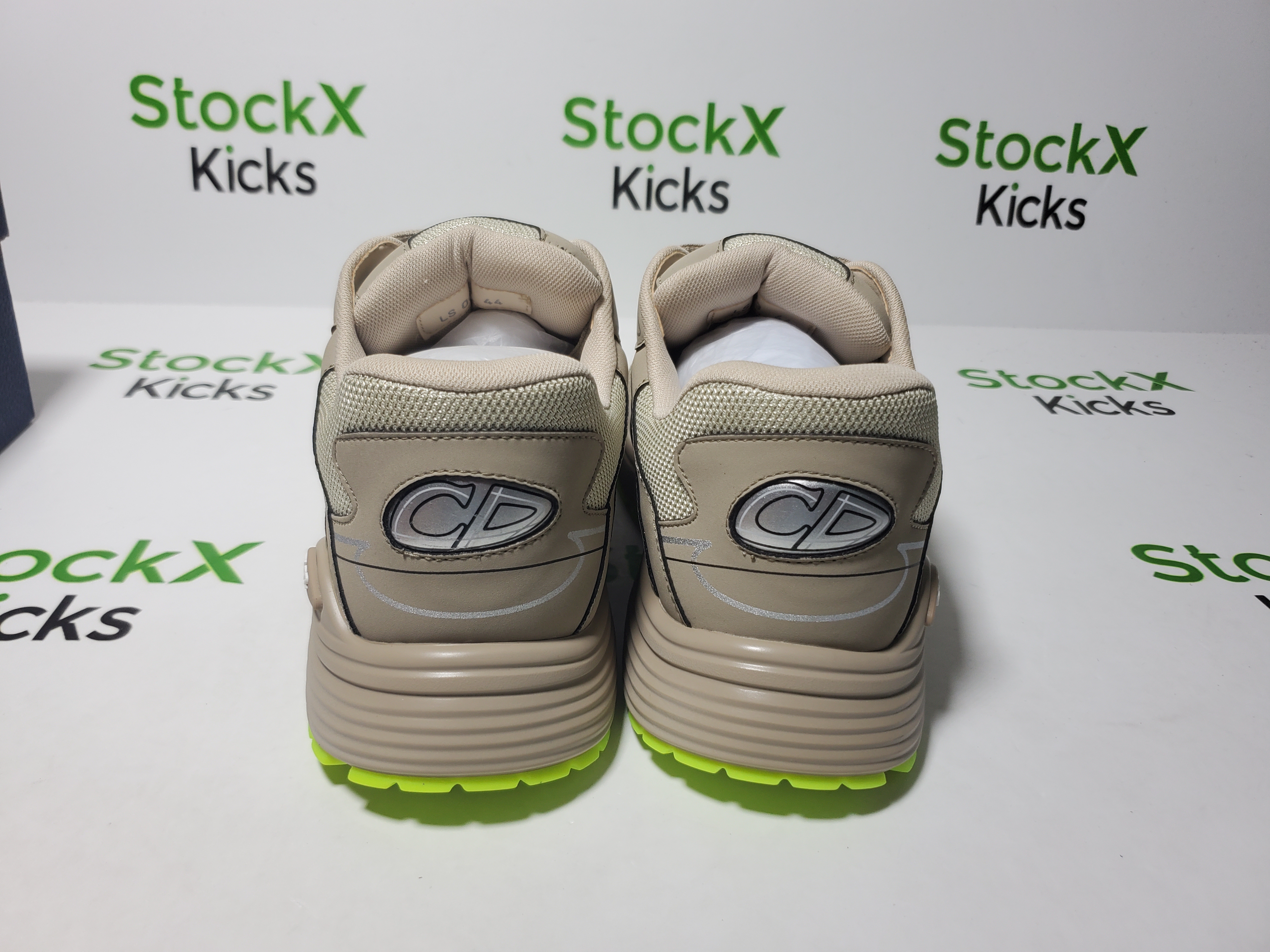 Dior B30 Sneakers Khaki 3SN279ZMA-16141 review Stockxkicks 03