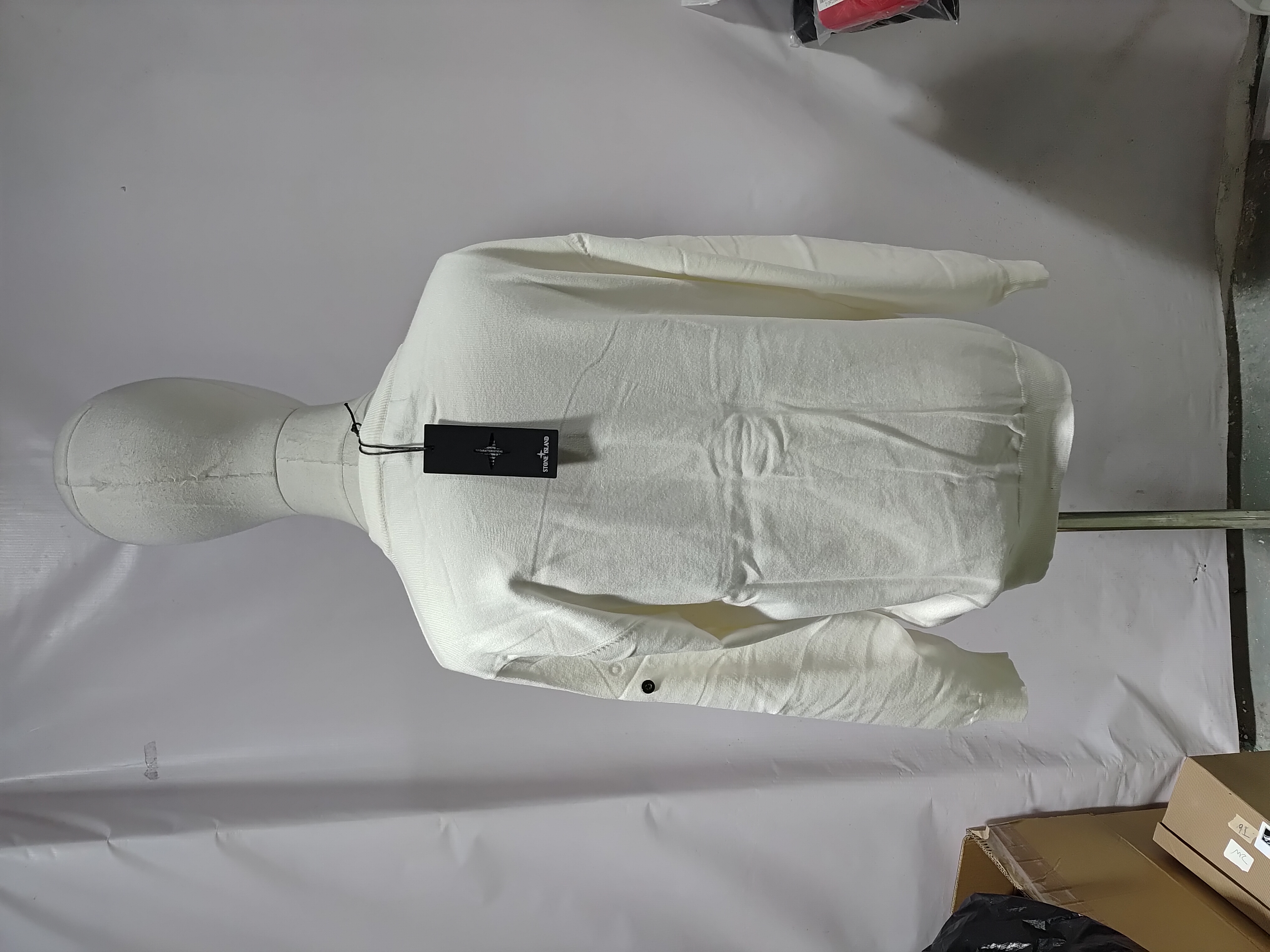 Stone Island Sweatshirt YZ 811 review Stockxkicks 01