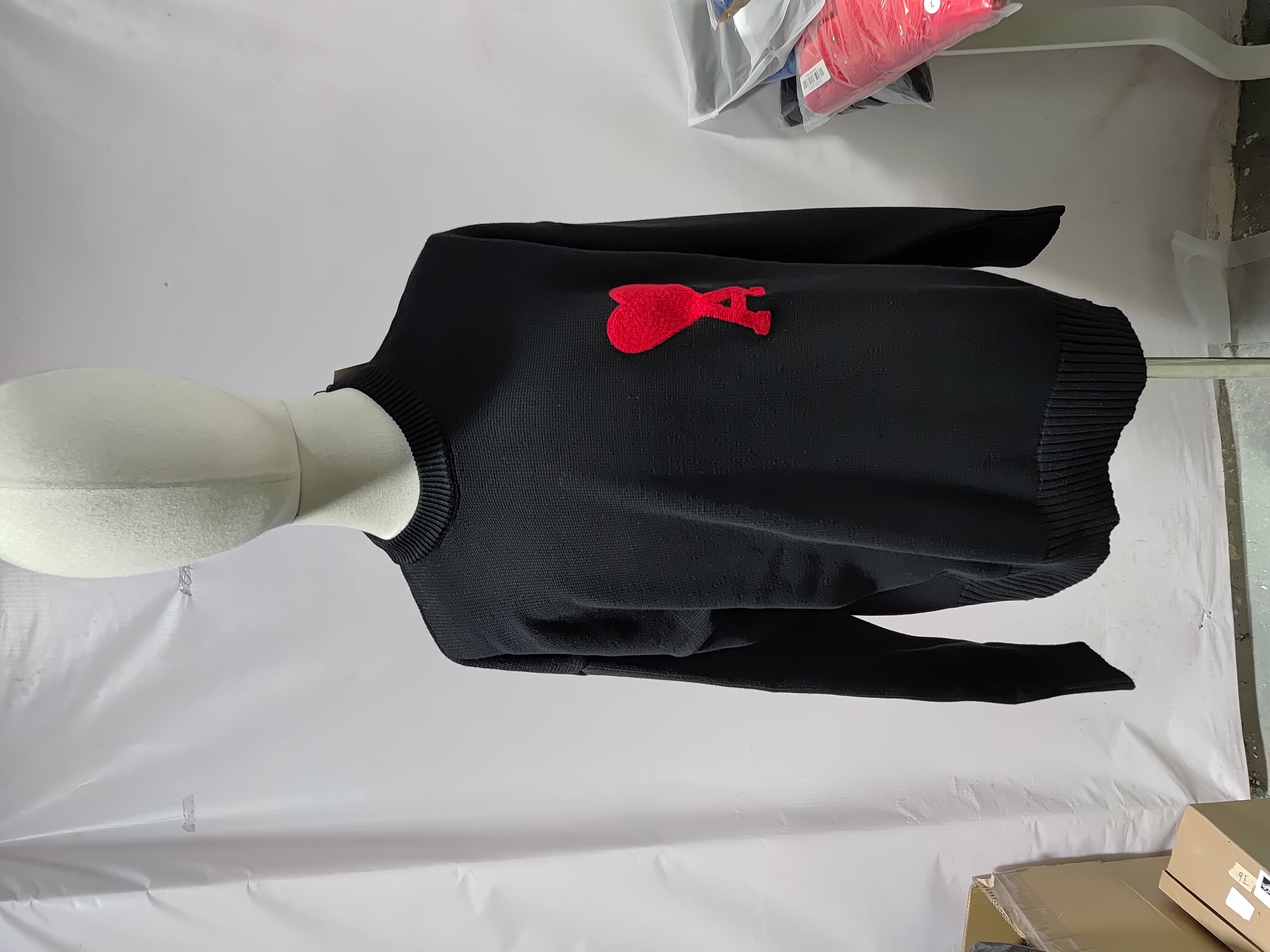 AMI PARIS 21FW Heart Embroidered Crew Neck Sweater Black review Stockxkicks 00