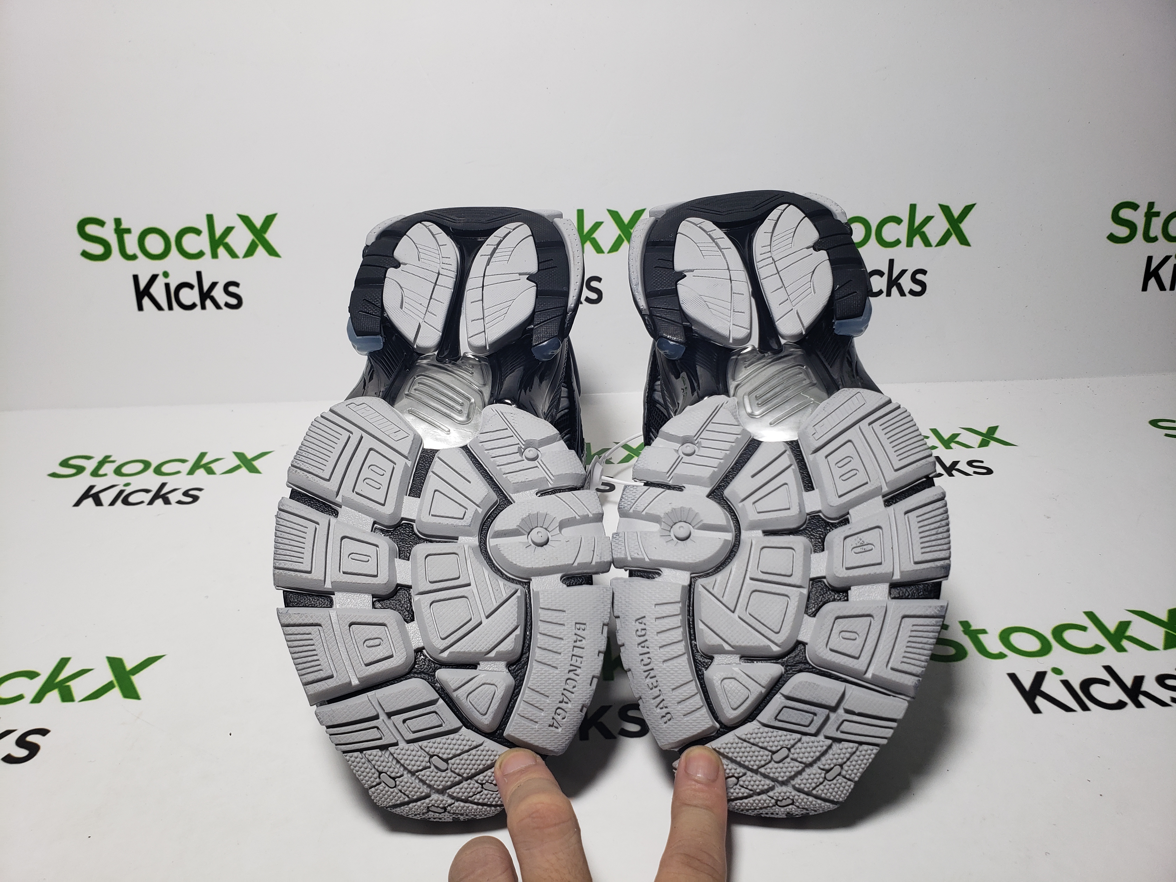 Balenciaga Runner Sneaker Dark Gray 772767 W3RNY 0322 review Stockxkicks 05