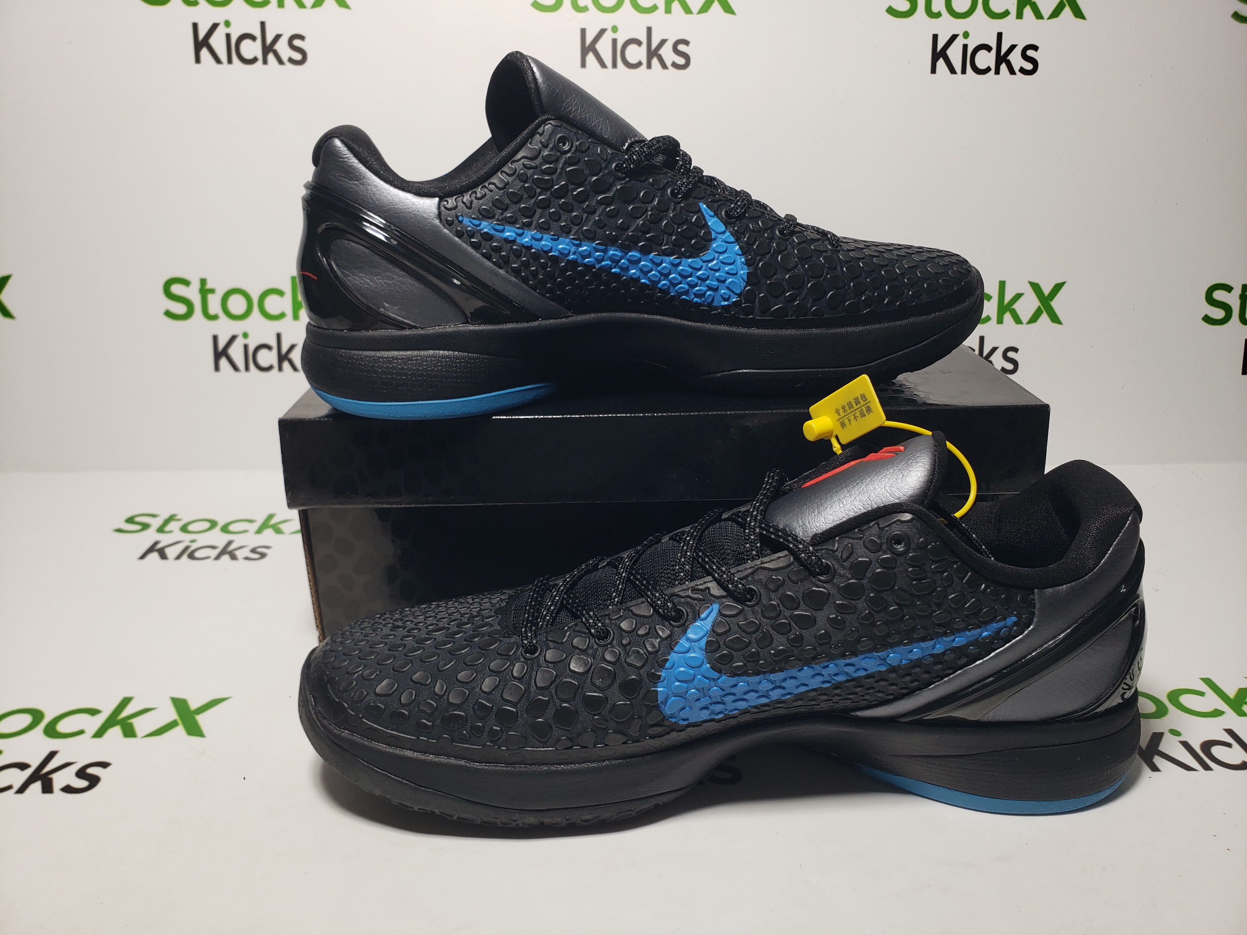 Nike Kobe 6 Dark Knight 429659-016 review Stockxkicks 01
