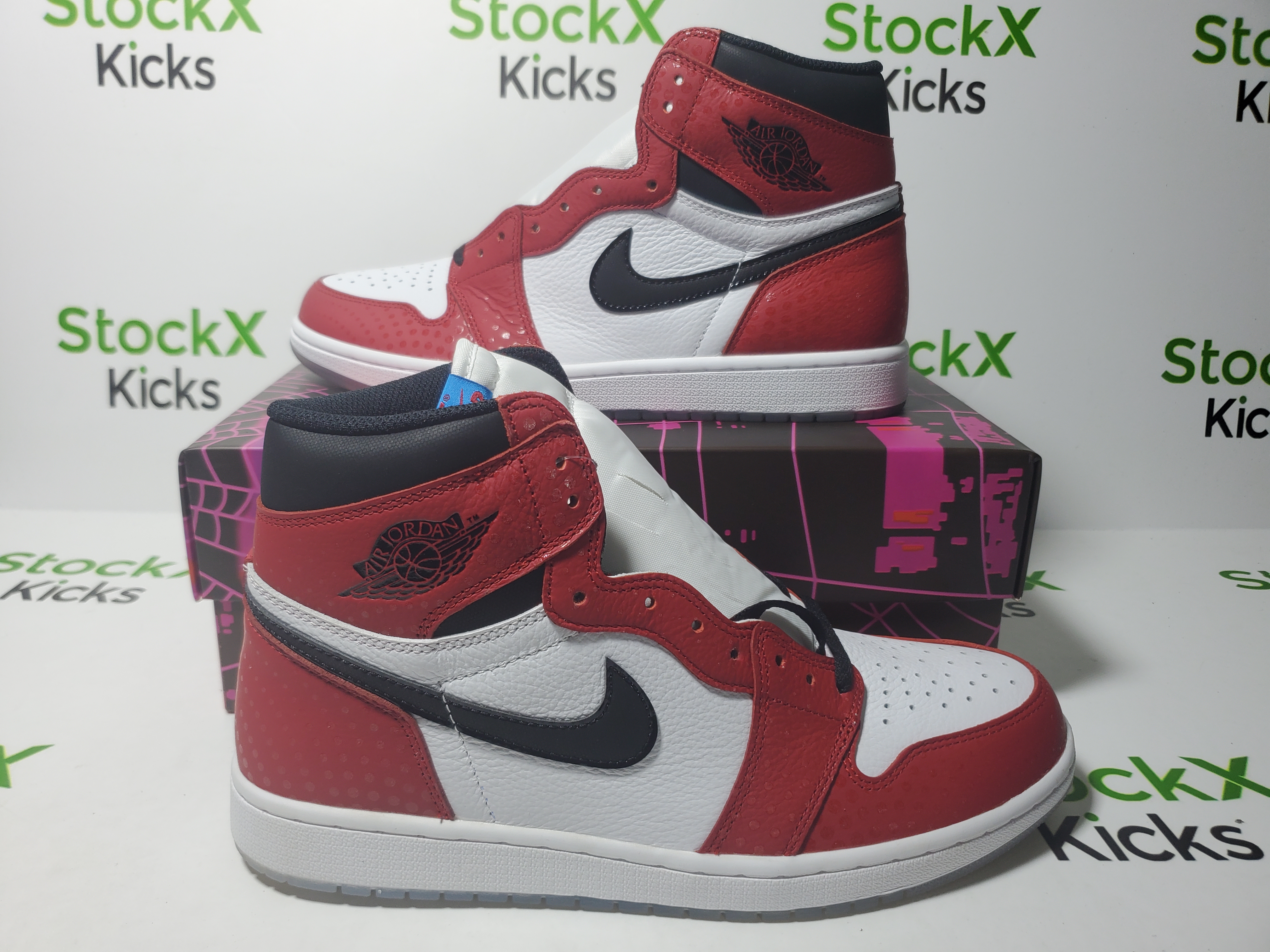 PK God Batch Air Jordan 1 Retro High Spider-Man Origin Story 555088-602 review Stockxkicks 05