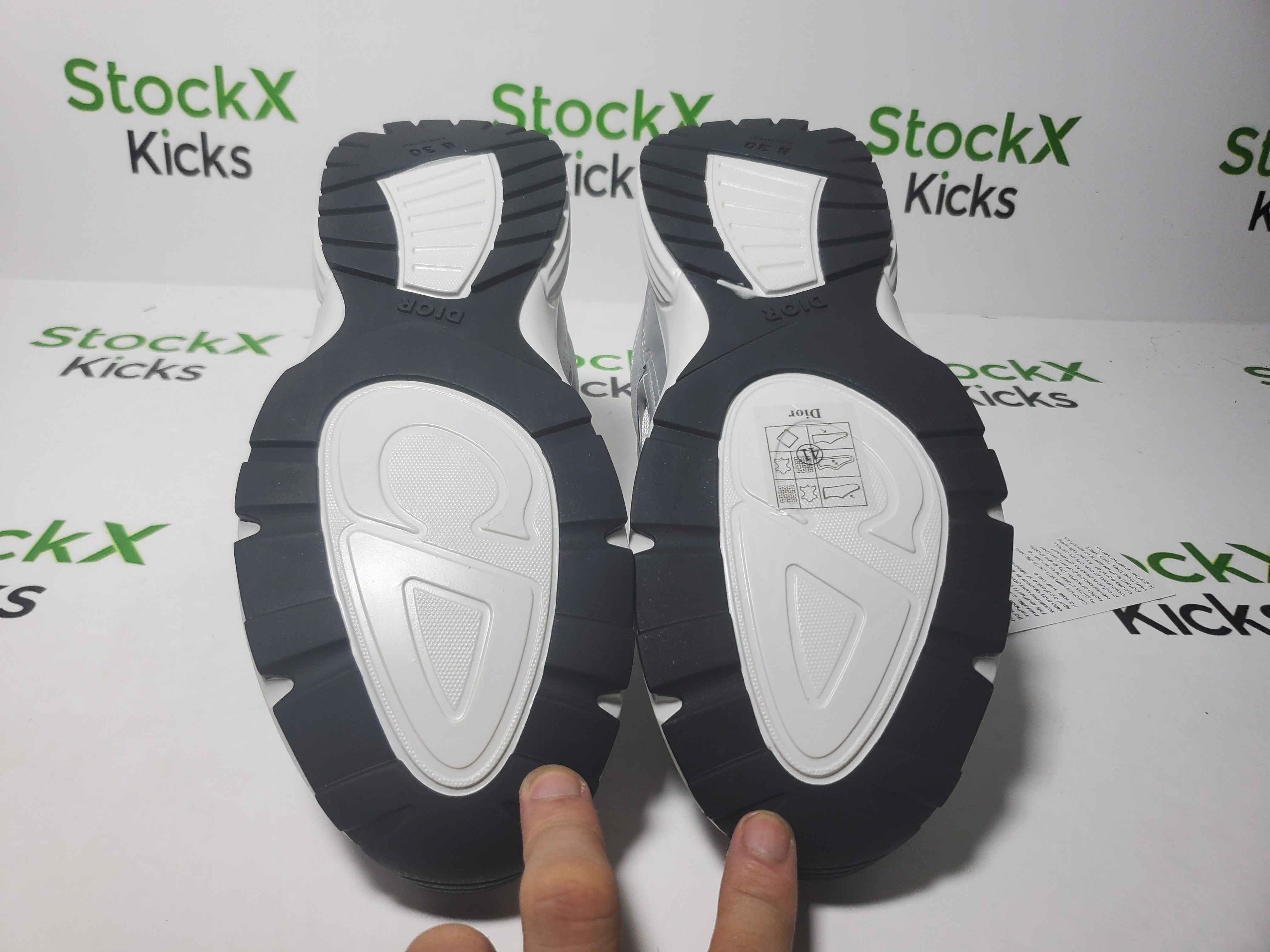 Dior B30 Black Silver 3SN279 ZMA1 6141 review Stockxkicks 05