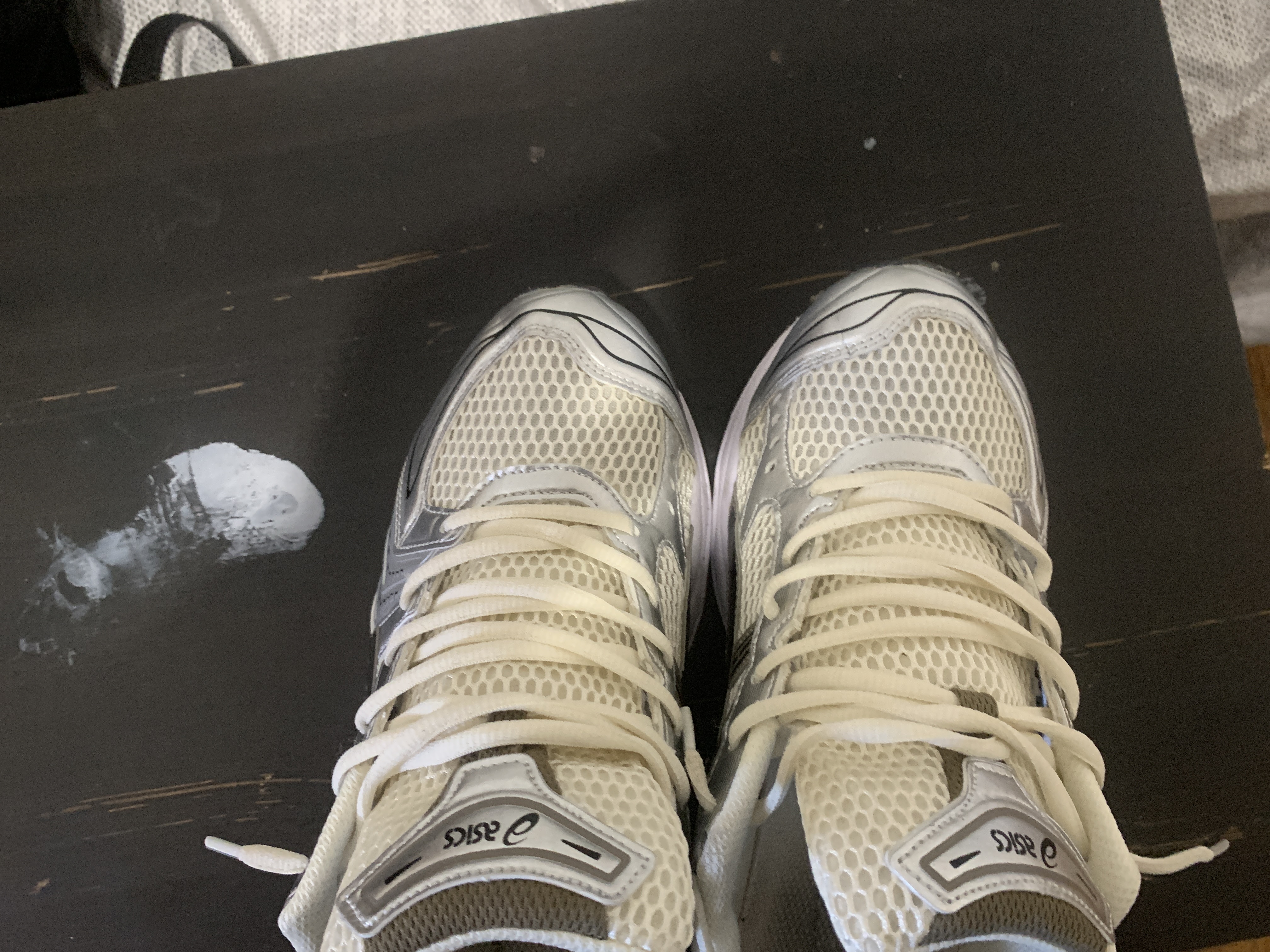 ASICS Gel-Kayano 14 Cream Black Metallic Plum 1201A019-108 review Izzy 03