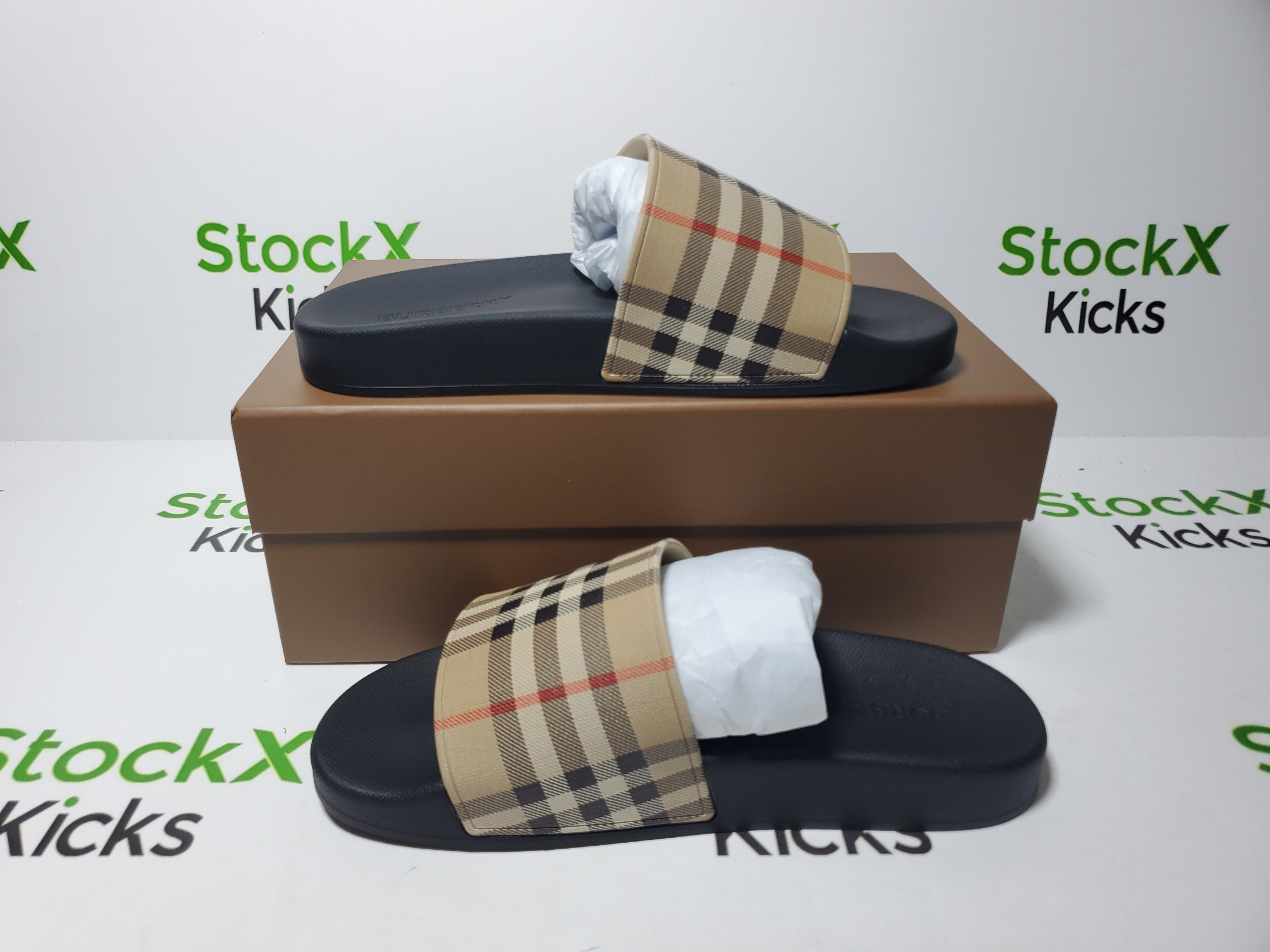 Burberry Vintage Check Slides Archive Beige CK241218 review Stockxkicks 02