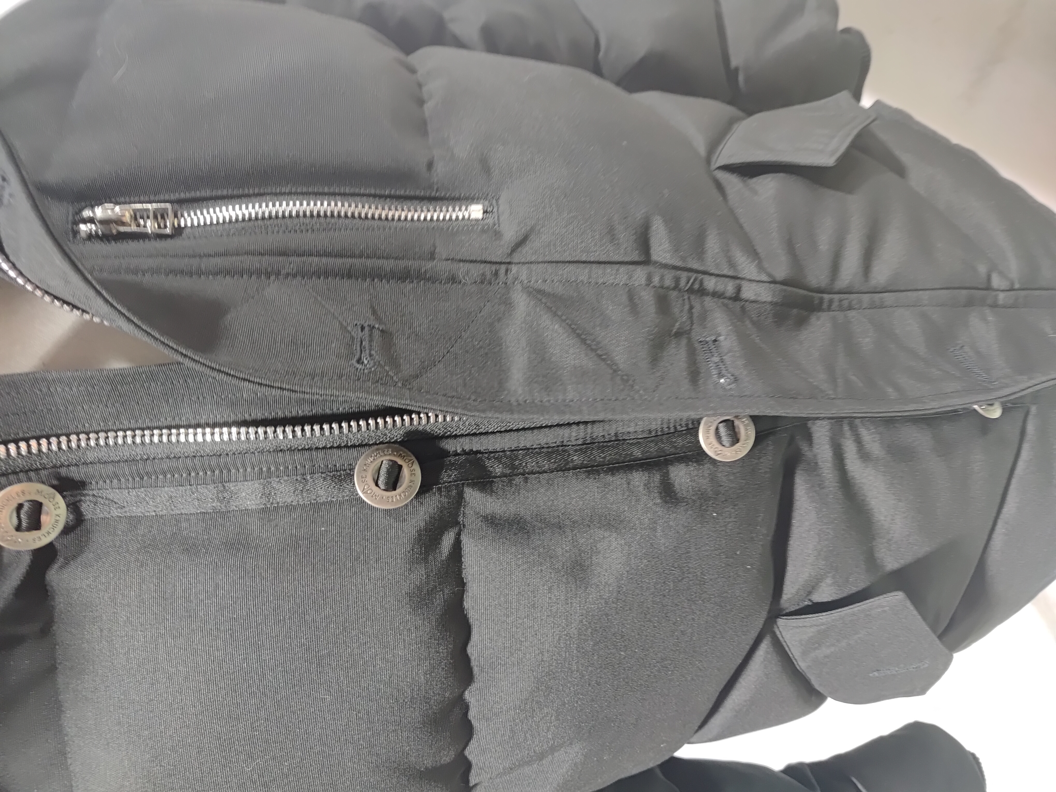 Moose Knuckles 3Q Fur Hood Parka Black（NFC) review Stockxkicks 02