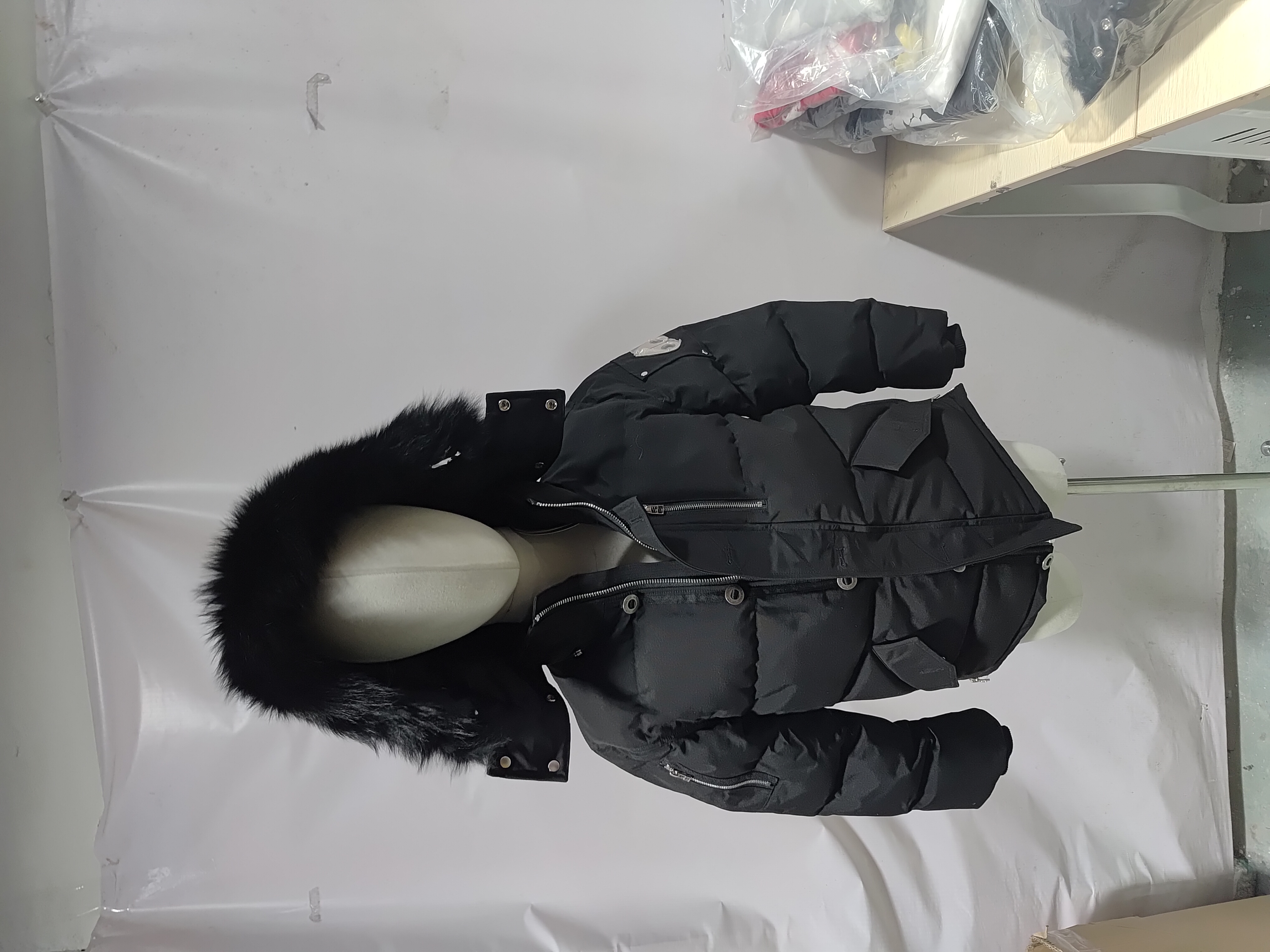 Moose Knuckles 3Q Fur Hood Parka Black（NFC) review Stockxkicks 01