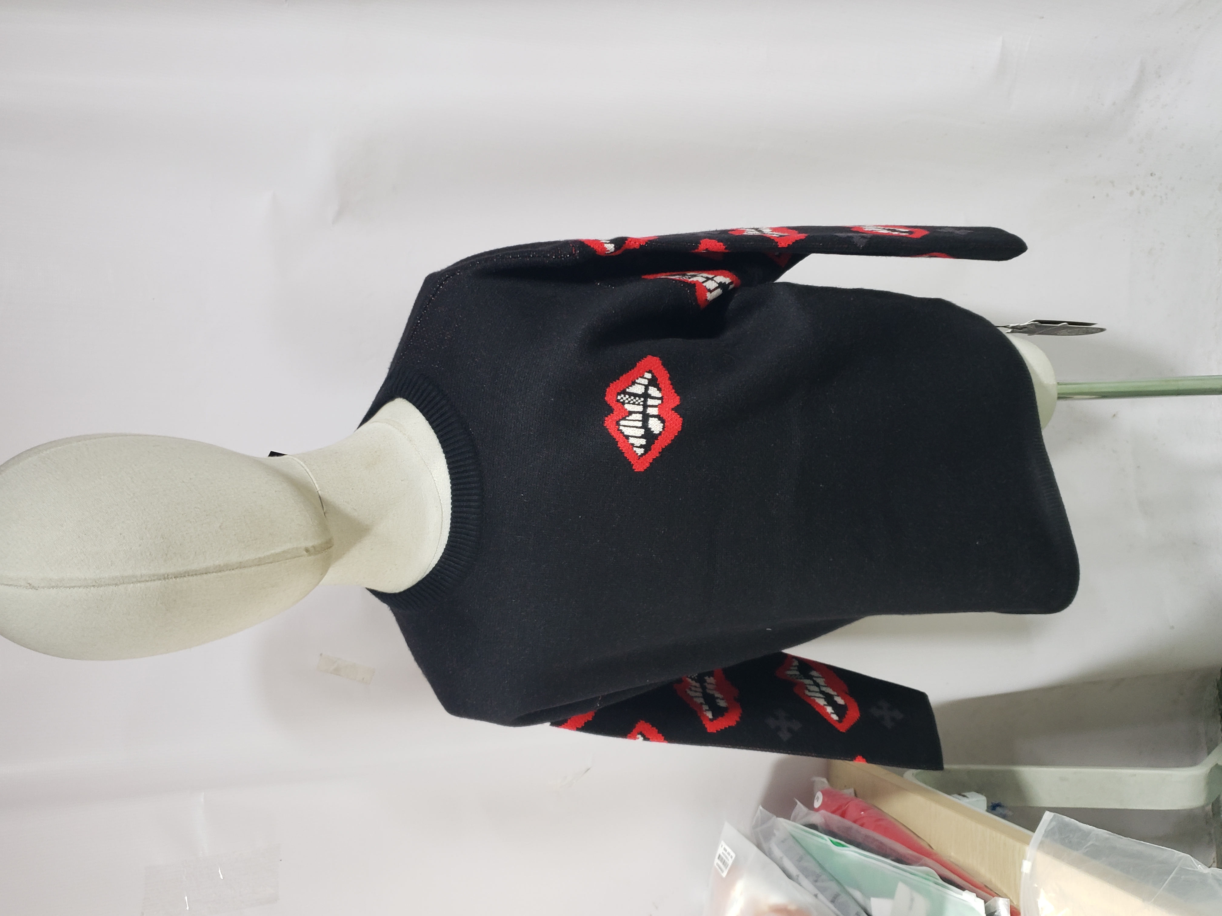 CHROME HEARTS Sweater 8853 review Stockxkicks 01