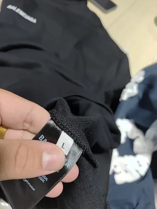 Balenciaga Back Cropped Hoodie In Black review 
