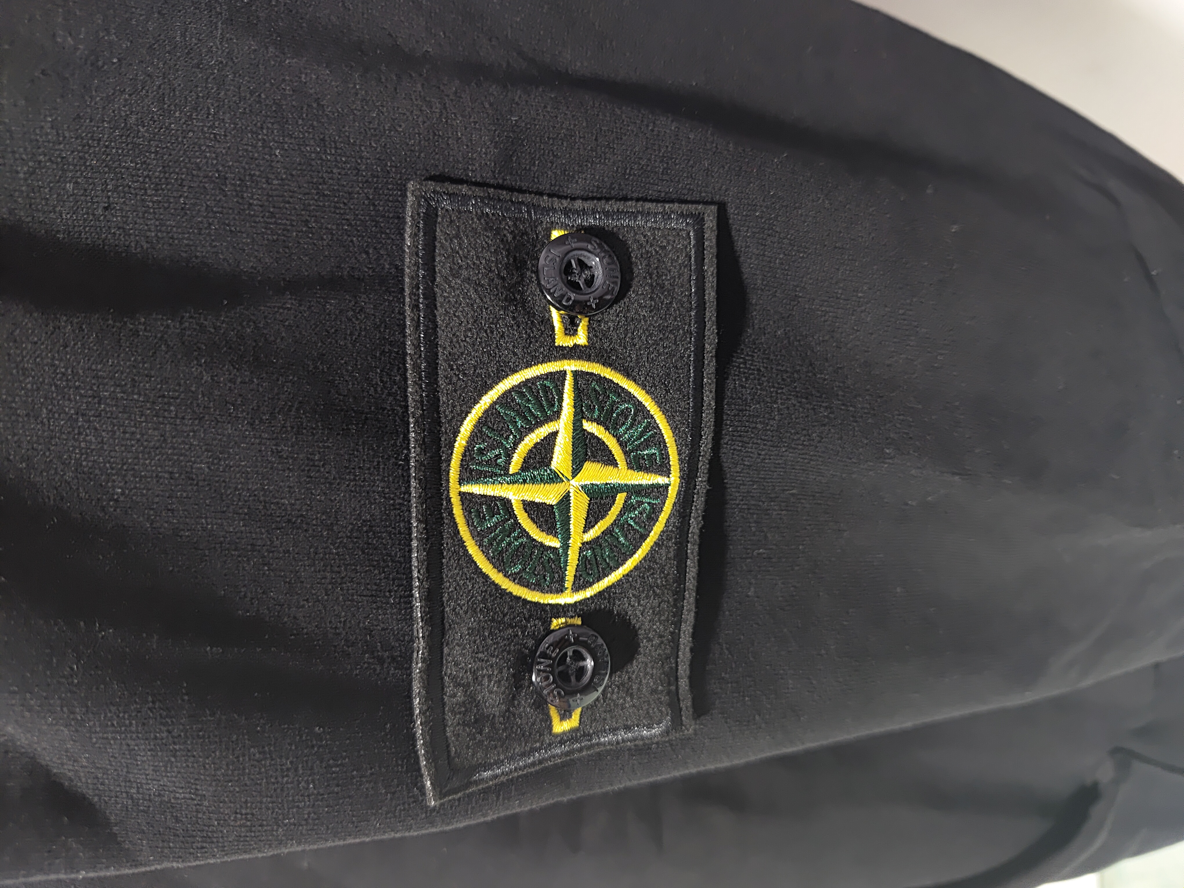 Stone Island Hoodie YZ 262 review Stockxkicks 01