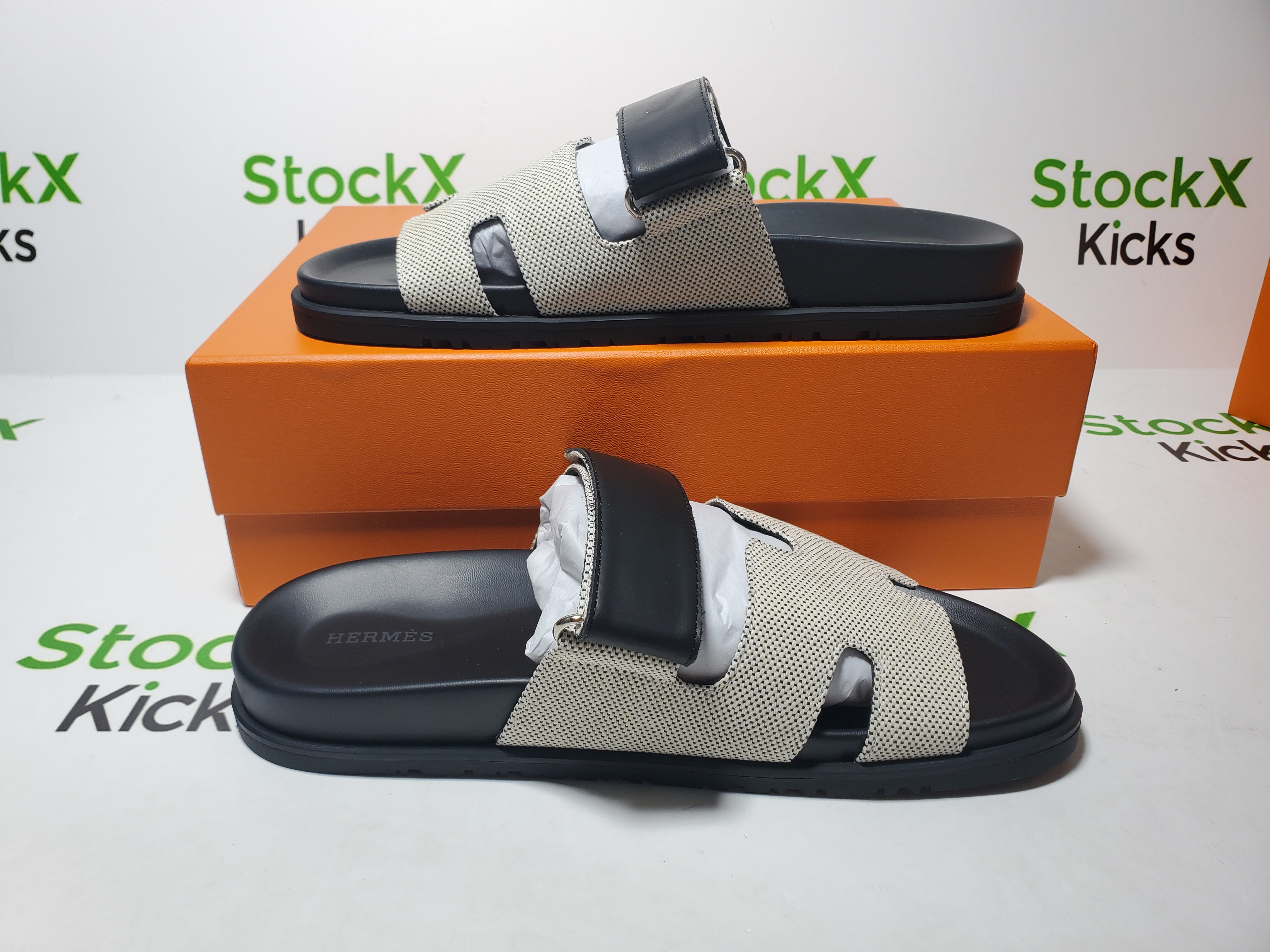 Hermes Chypre Sandal Dark Gray review Stockxkicks 01