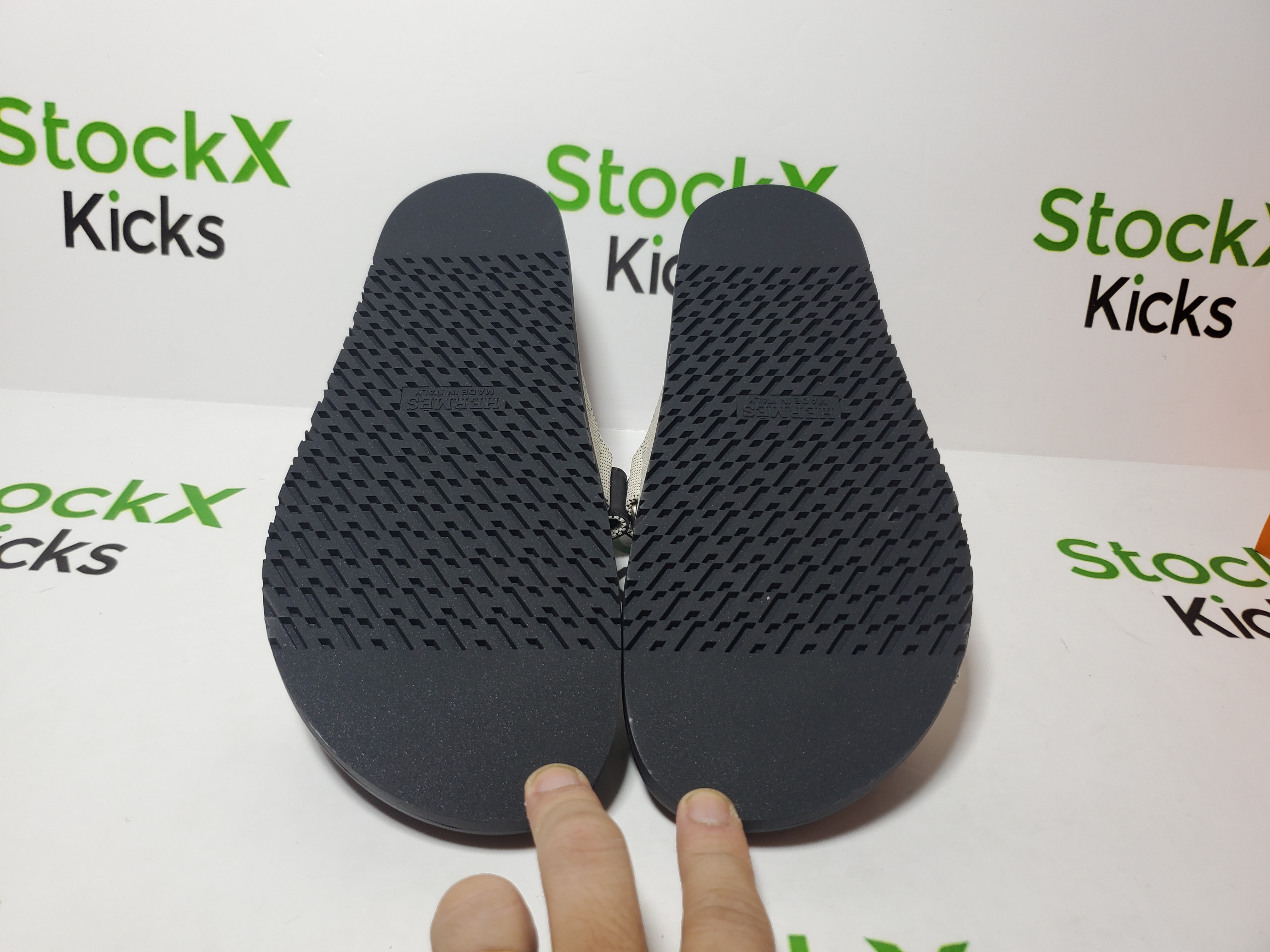 Hermes Chypre Sandal Dark Gray review Stockxkicks 05