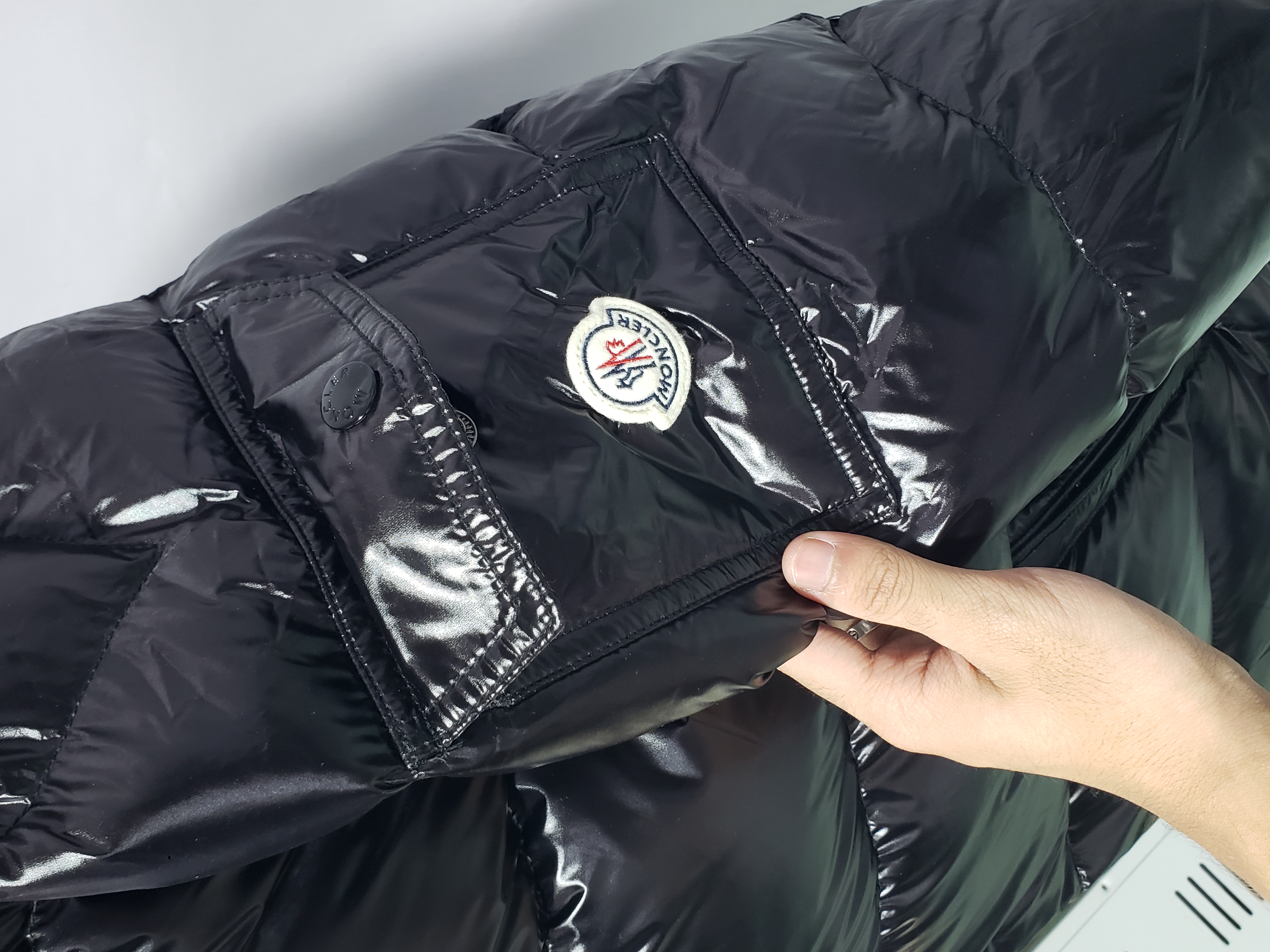 (NFC) Moncler Puffer Jacket Black H29541A1252068950（for men） review Stockxkicks 02