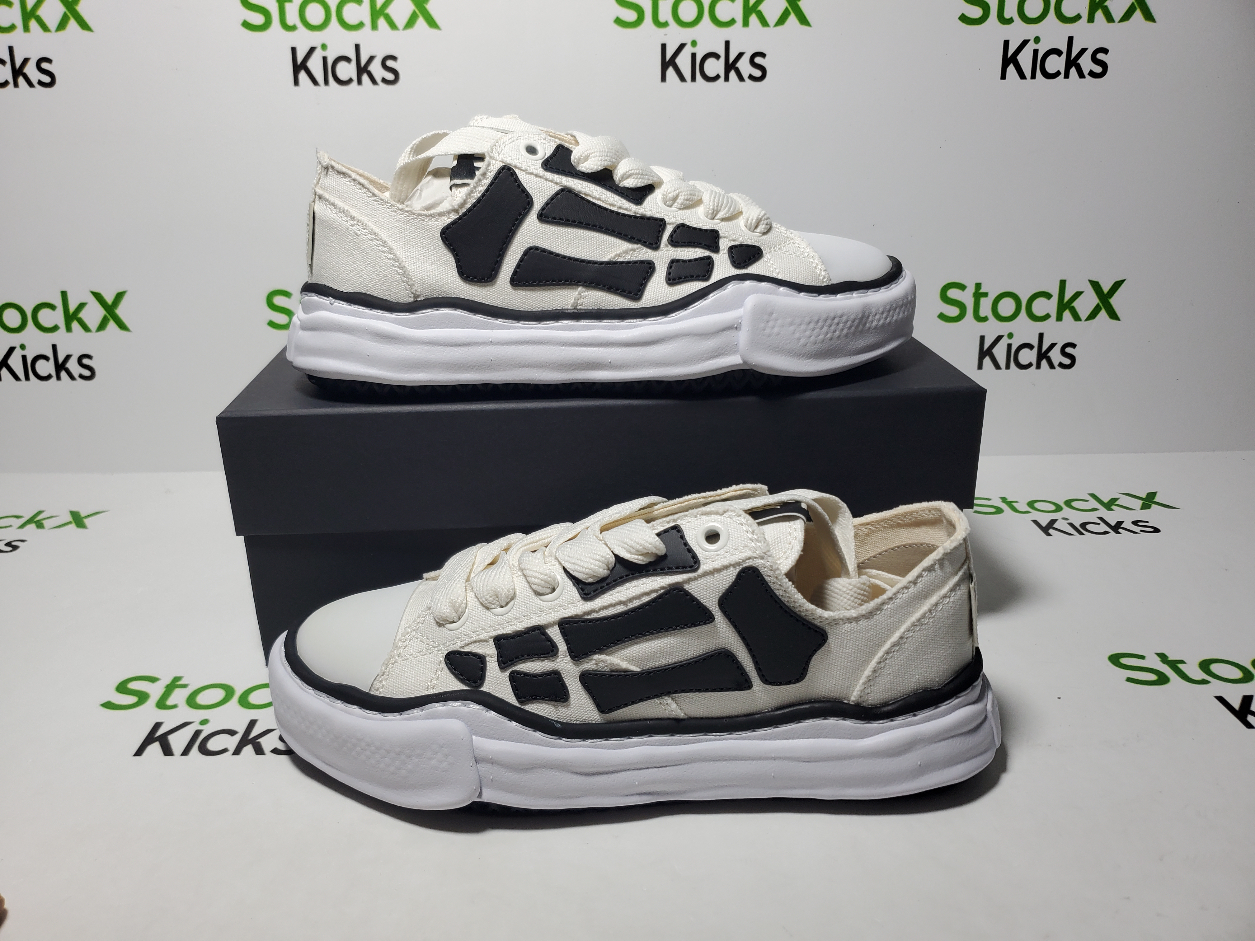 MIHARA YASUHIRO Black And White Bones NO.729 review Stockxkicks 03