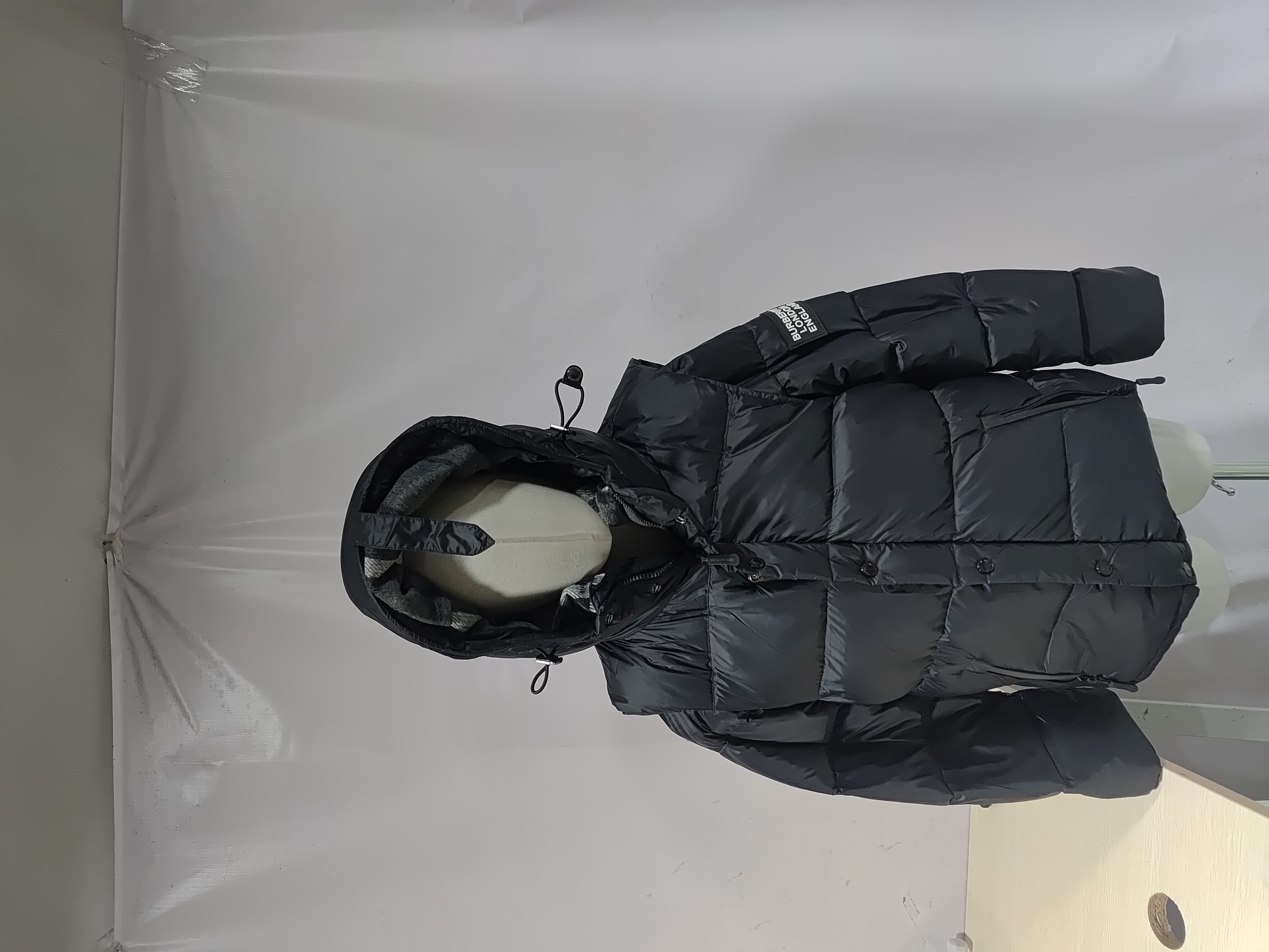 Burberry Hooded Puffer Jacket with Hood review Stockxkicks 01