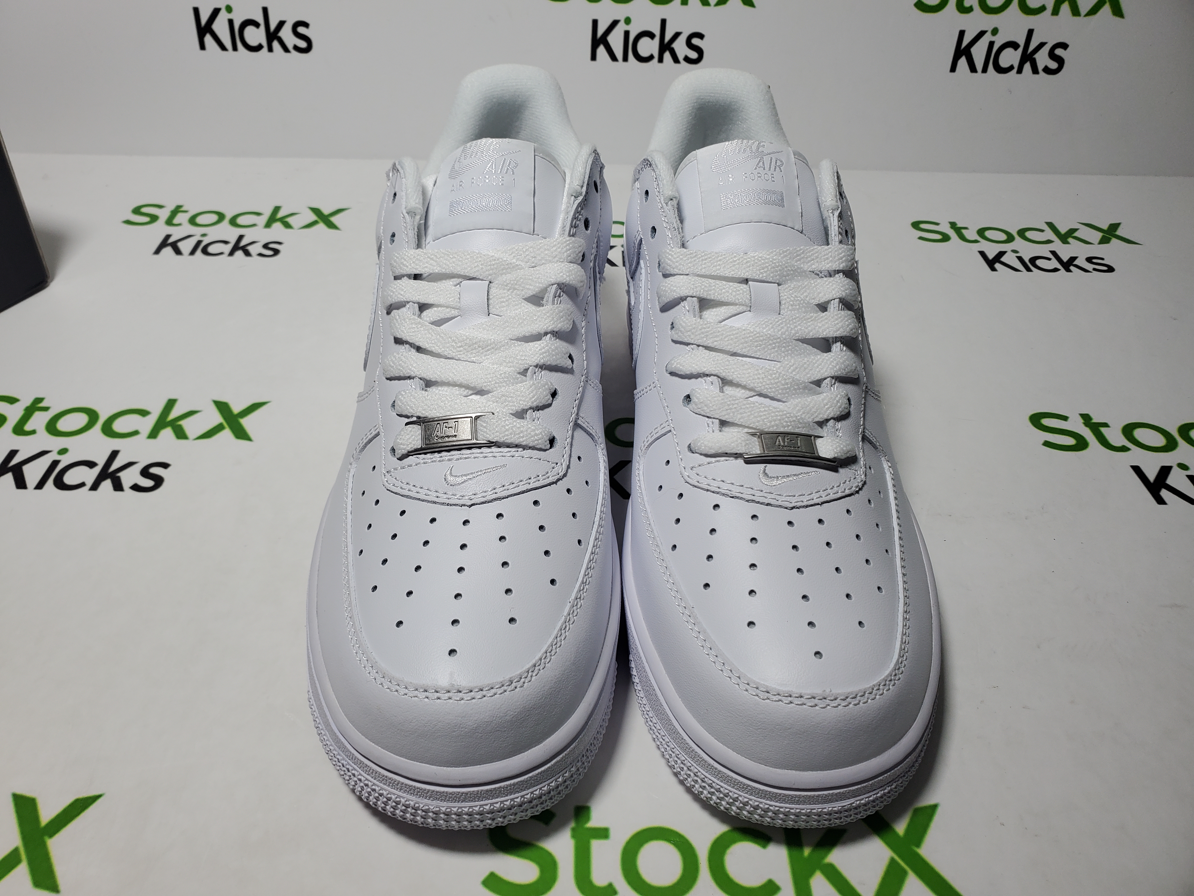 LJR Batch Supreme x Air Force 1 Low White CU9225-100 review Stockxkicks 04
