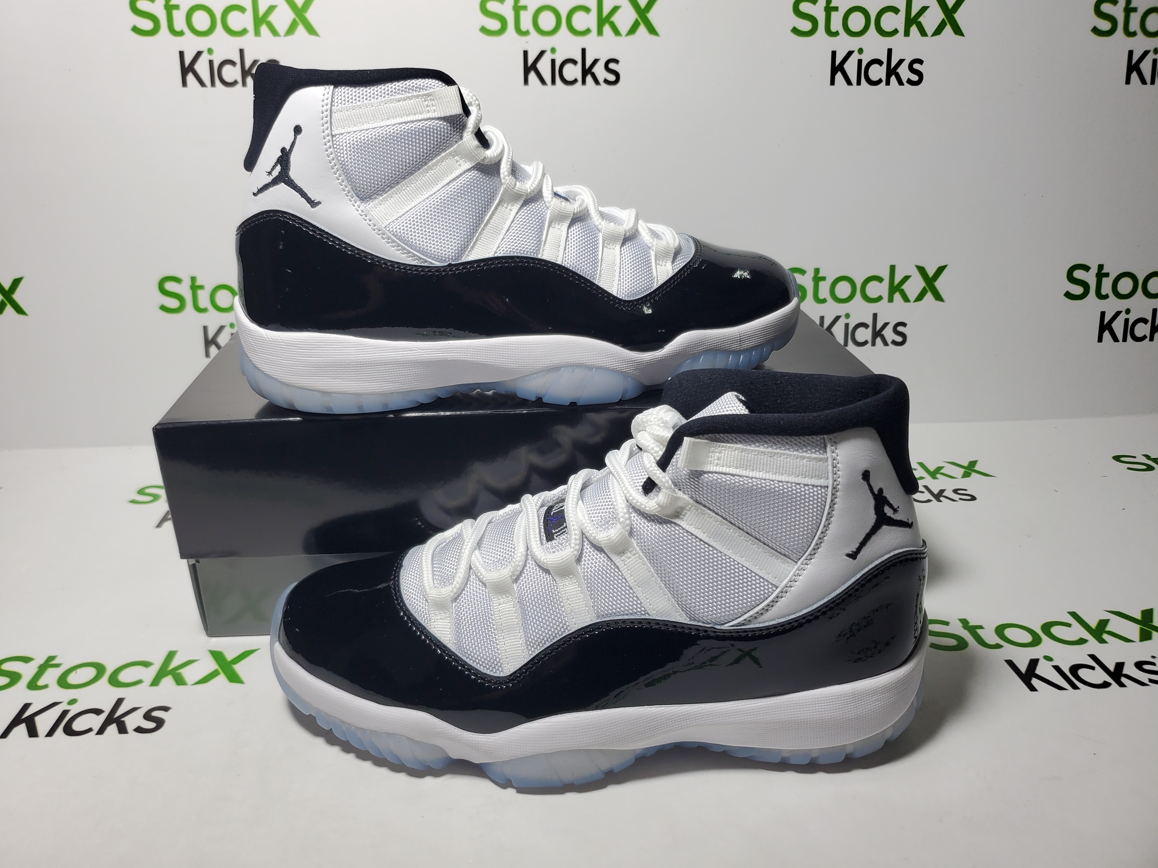 LJR Batch Air Jordan 11 Retro Concord (2018) 378037-100 review Stockxkicks 01