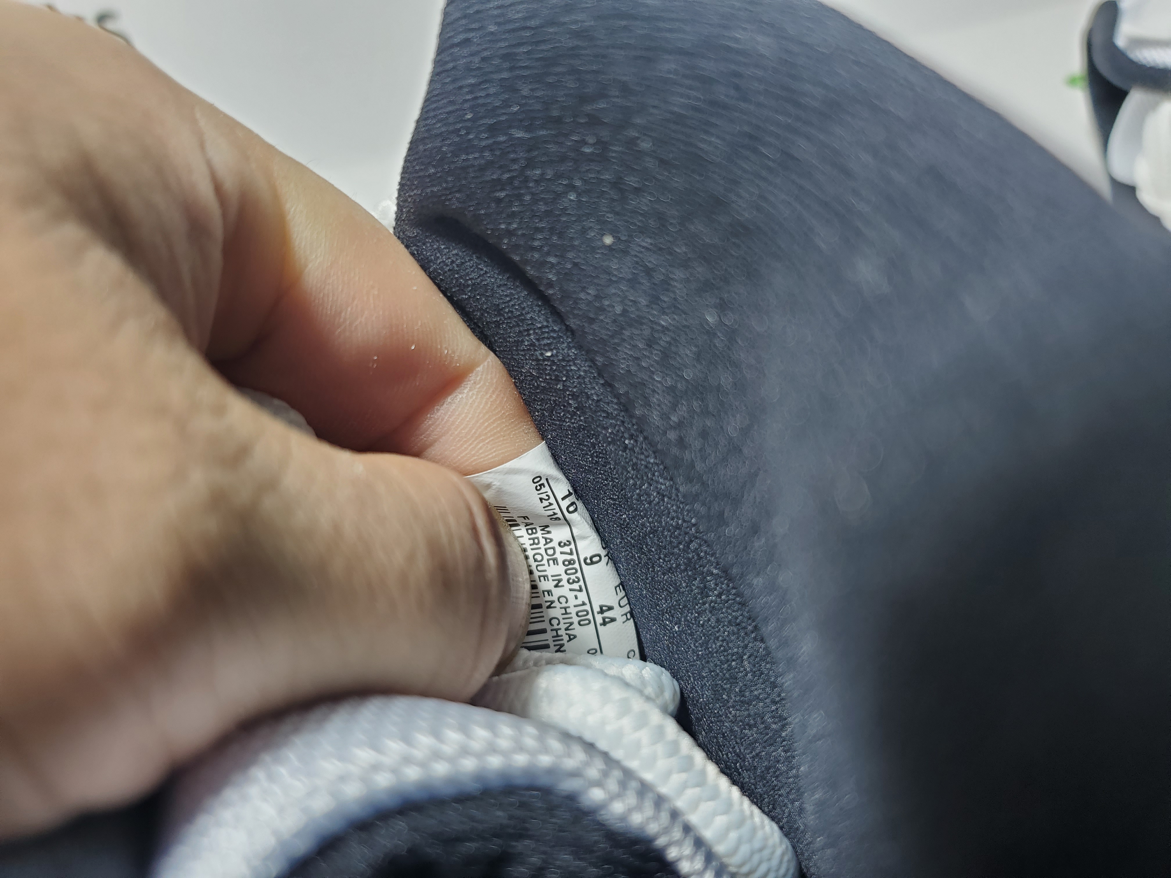 LJR Batch Air Jordan 11 Retro Concord (2018) 378037-100 review Stockxkicks 06