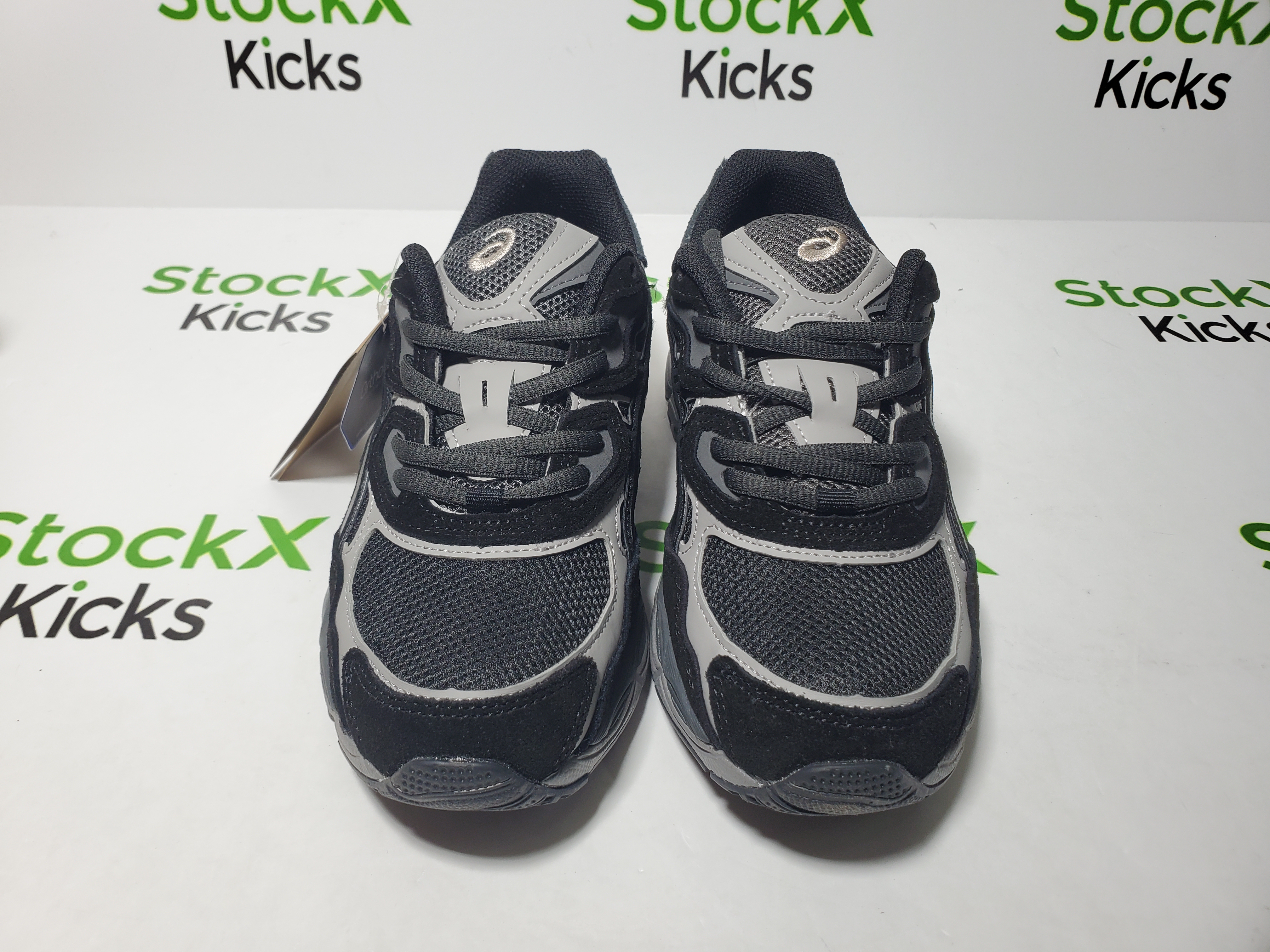 ASICS Gel-NYC Graphite Grey Black 1201A789 review Stockxkicks 04