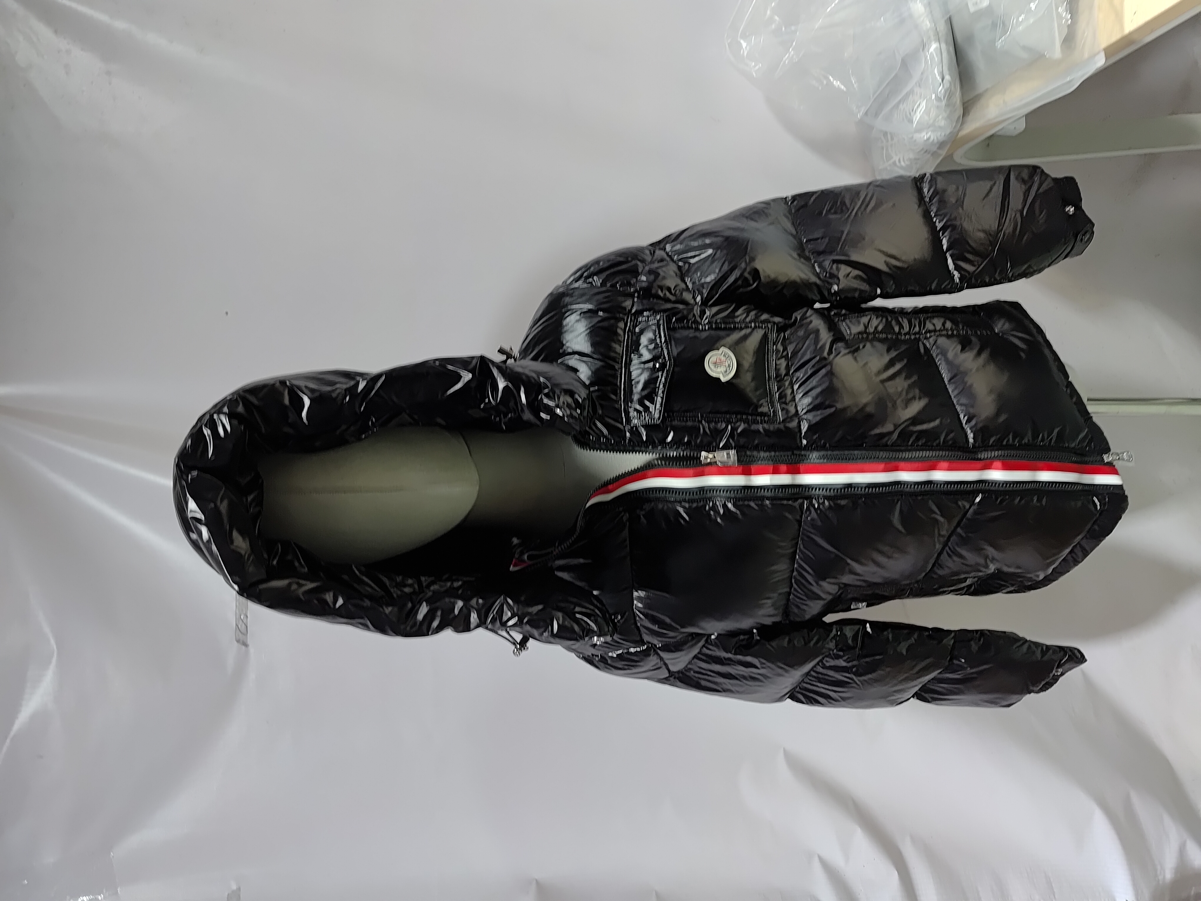  (NFC) MONCLER Montbeliard Down Jacket review Stockxkicks 01