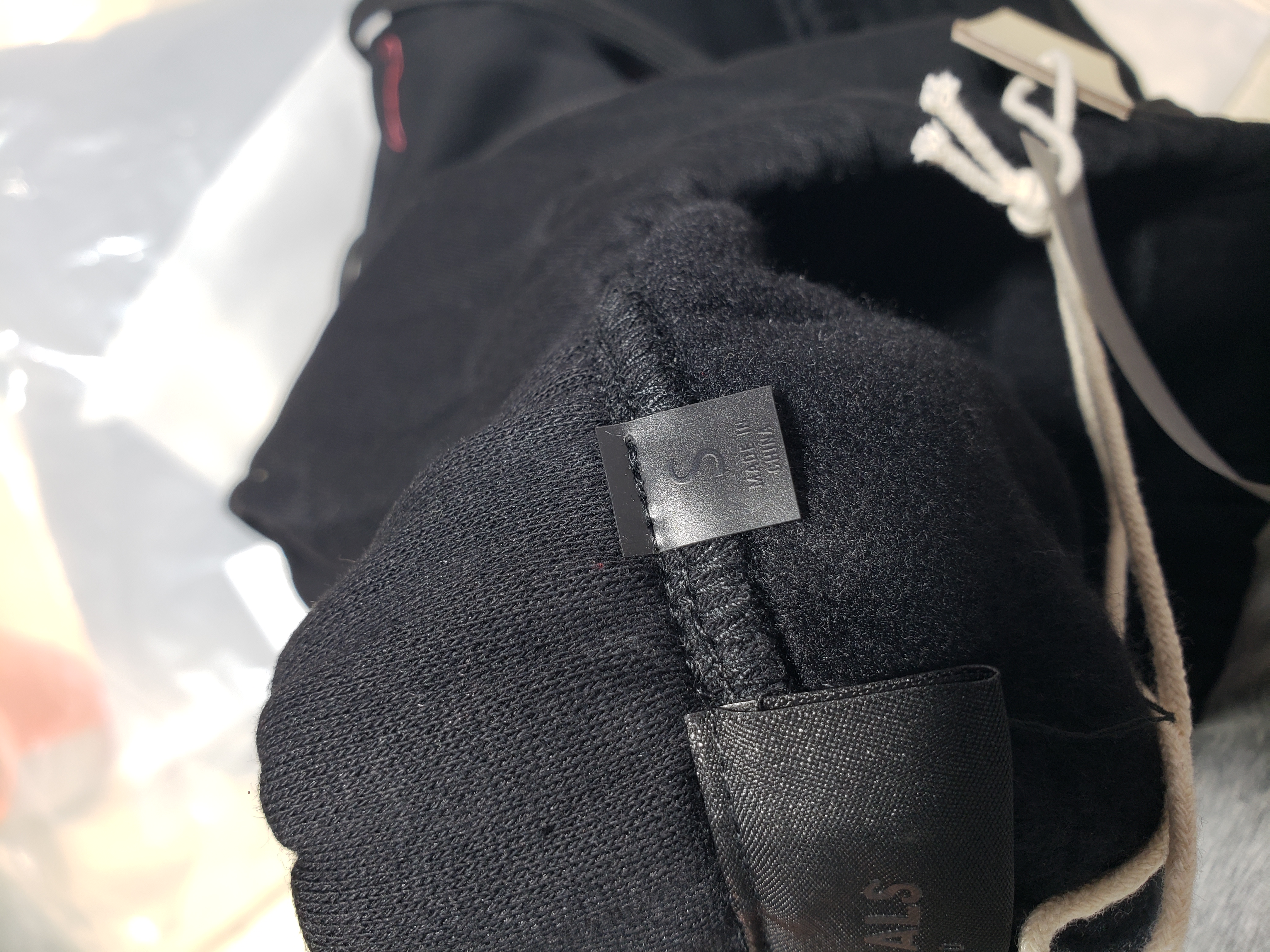 Fear of God Essentials Fleece II Hoodie & Sweatpant Set FG320#949 Black review Stockxkicks 04