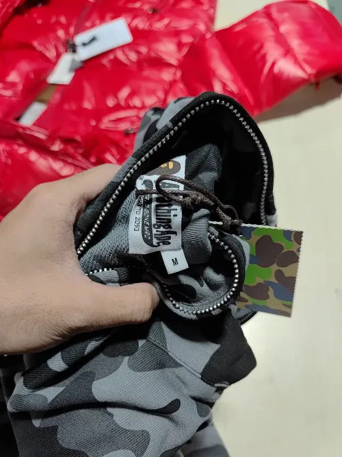 BAPE Color Camo Shark Zip Hoodie Black 4580793319054 review 