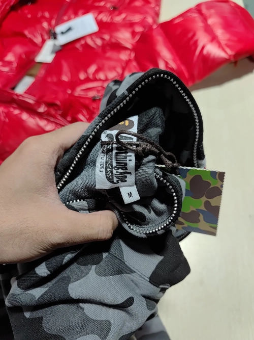 BAPE Color Camo Shark Zip Hoodie Black 4580793319054 review 