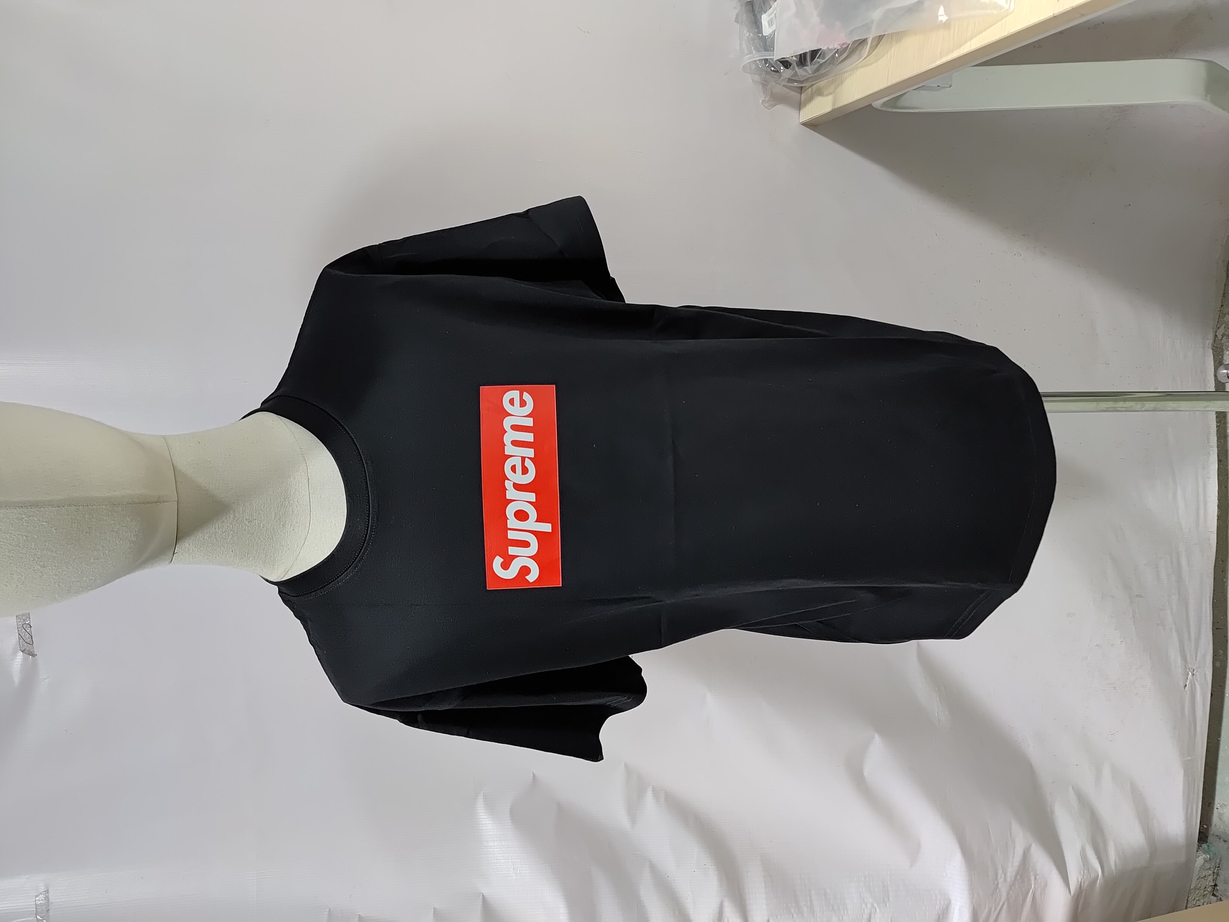 Supreme 20th Anniversary Box Logo Tee Black T Shirt review Stockxkicks 01