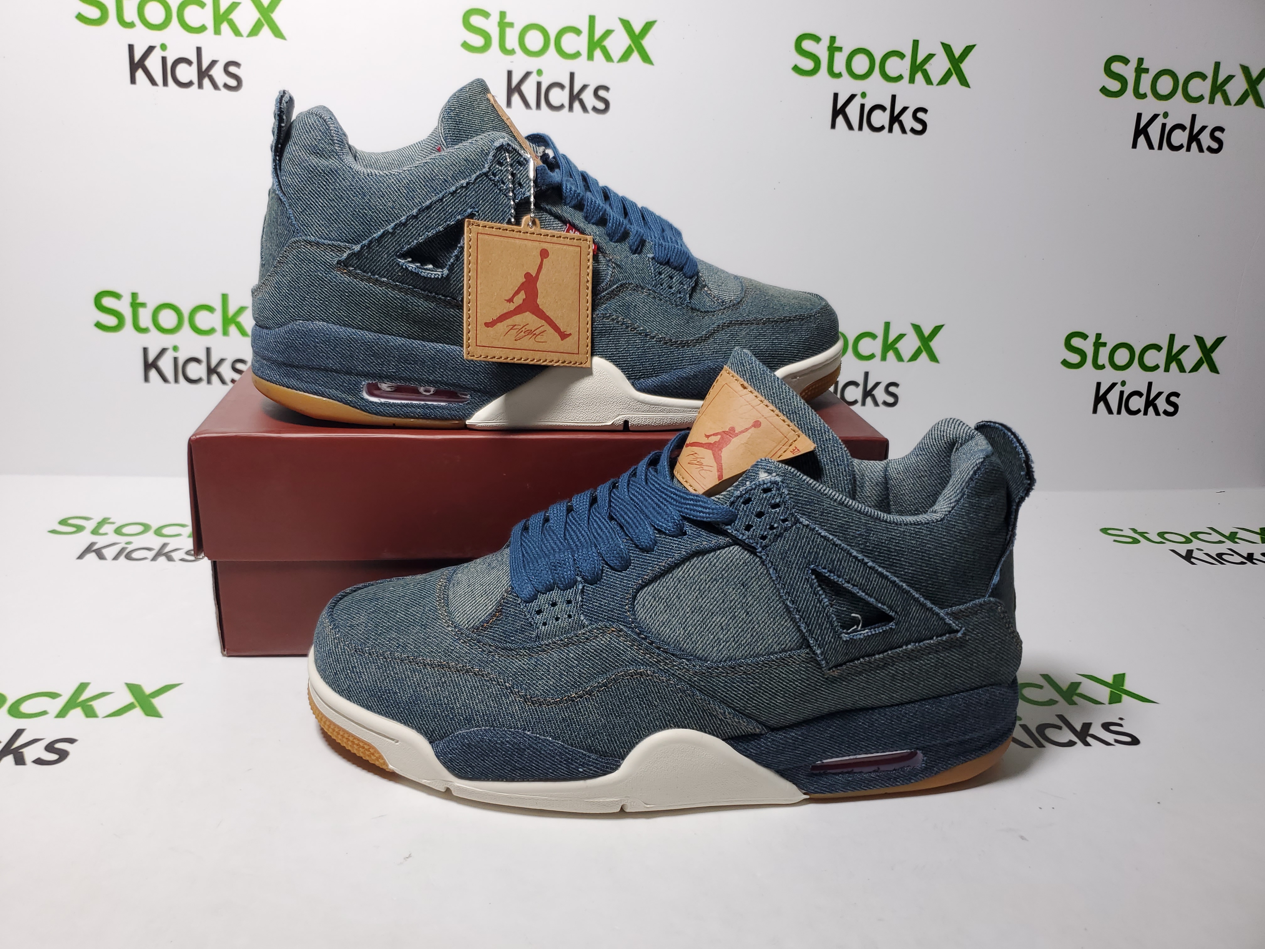 PK God Batch Air Jordan 4 Retro Levi's Denim (Tag with Levi's Logo) AO2571-401 review Stockxkicks 01