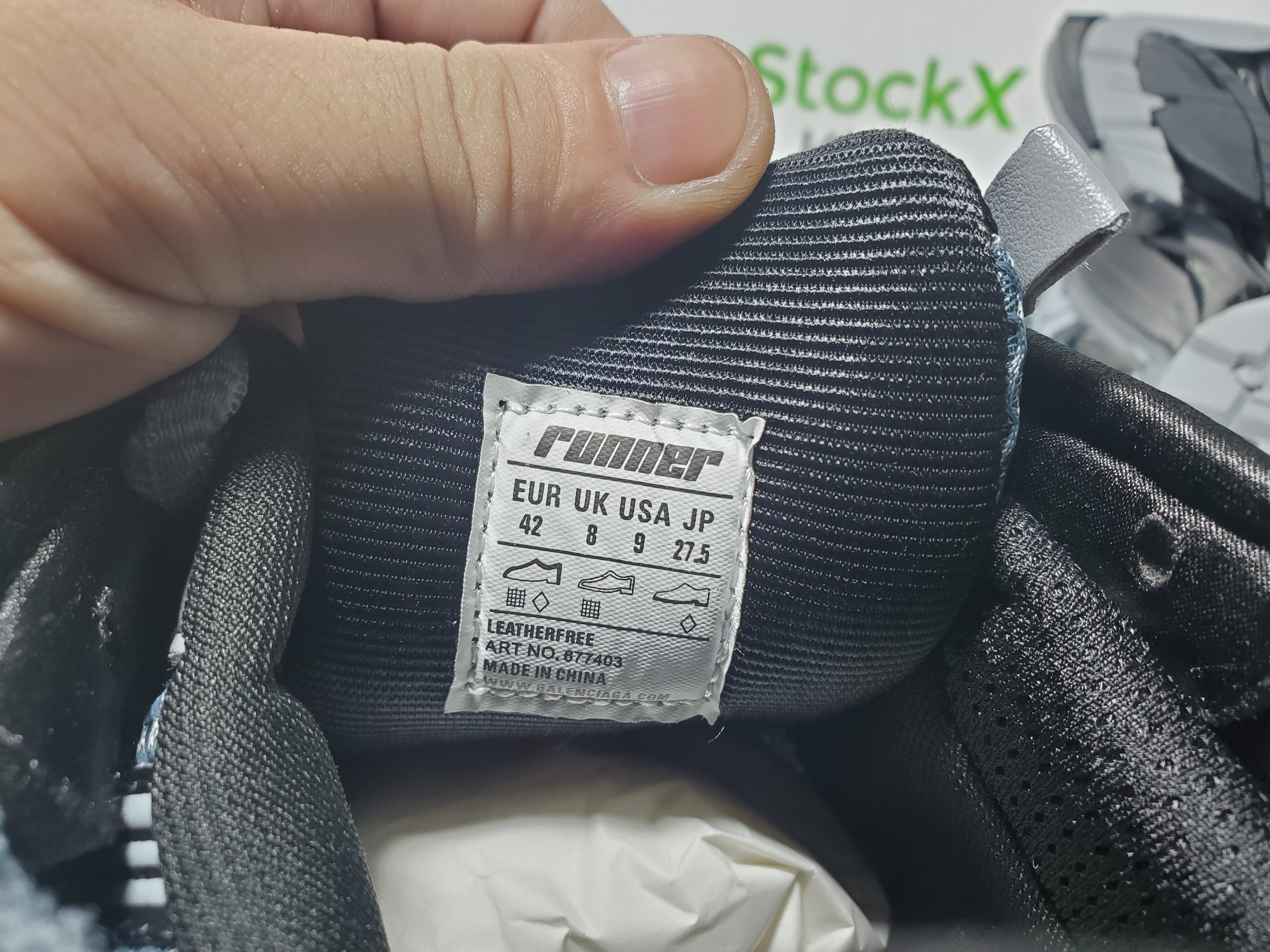 Balenciaga Runner All Black Gray 677402 W3RB2 1515 review Stockxkicks 06