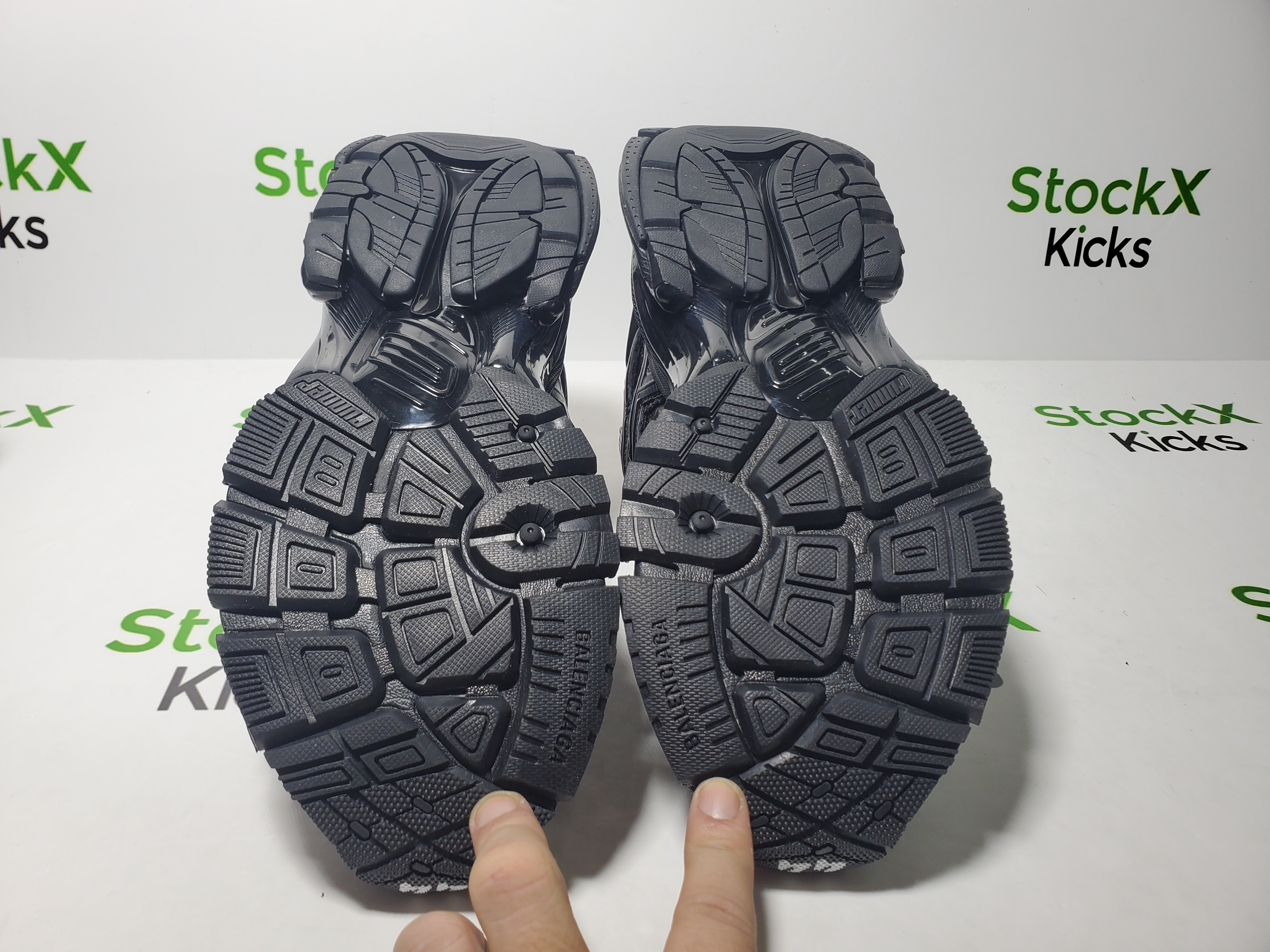 Balenciaga Runner Sneaker 'Black' review Stockxkicks 05