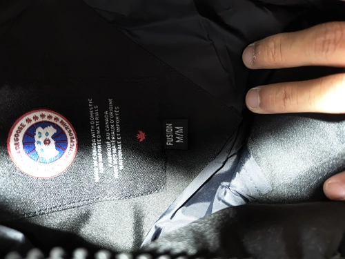 Canada Goose Chilliwack Bomber Heritage Down Jacket Black CK 091401 review 