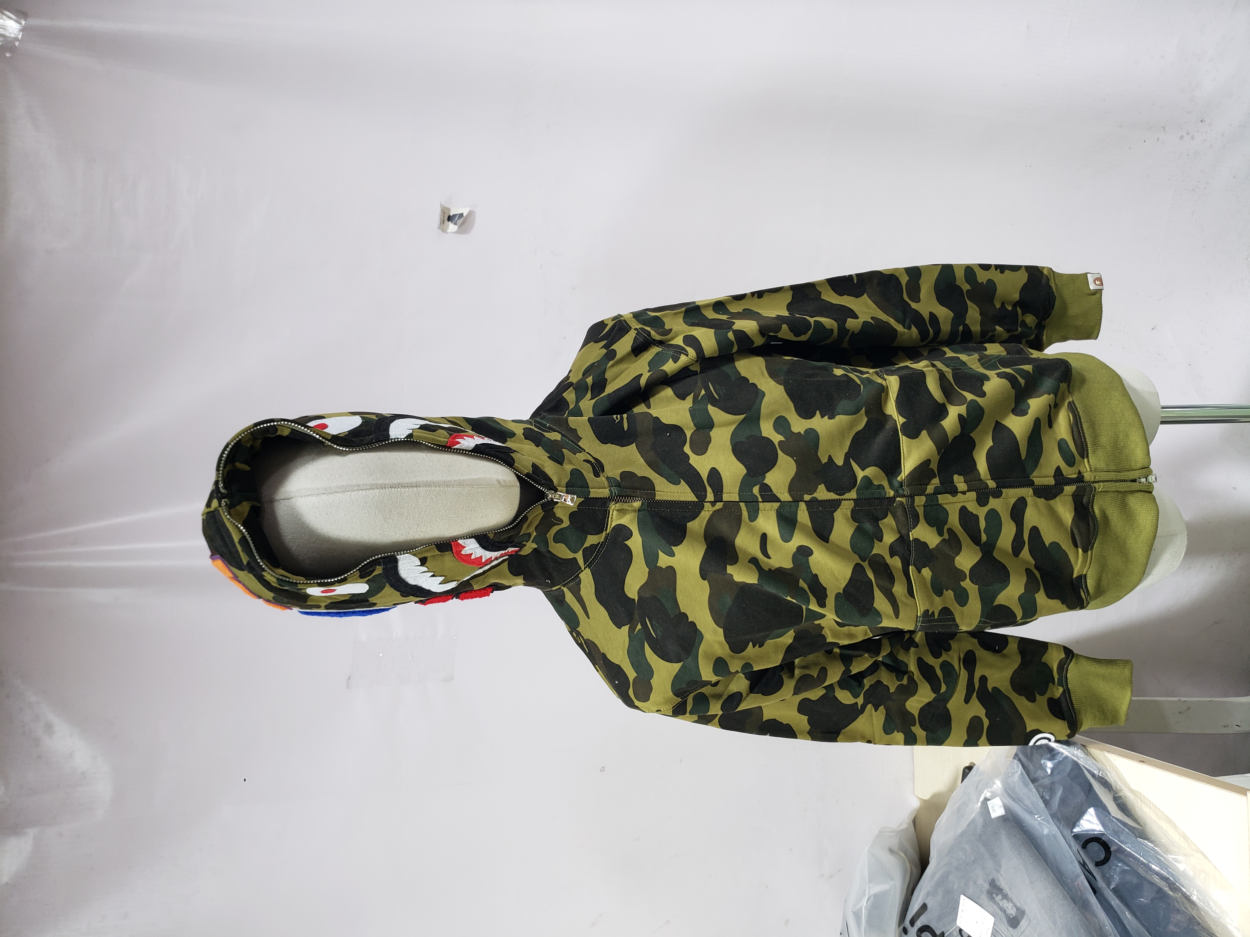 BAPE Cloro Camo Shark Full Zip Hoodie Green FW18 review Stockxkicks 01