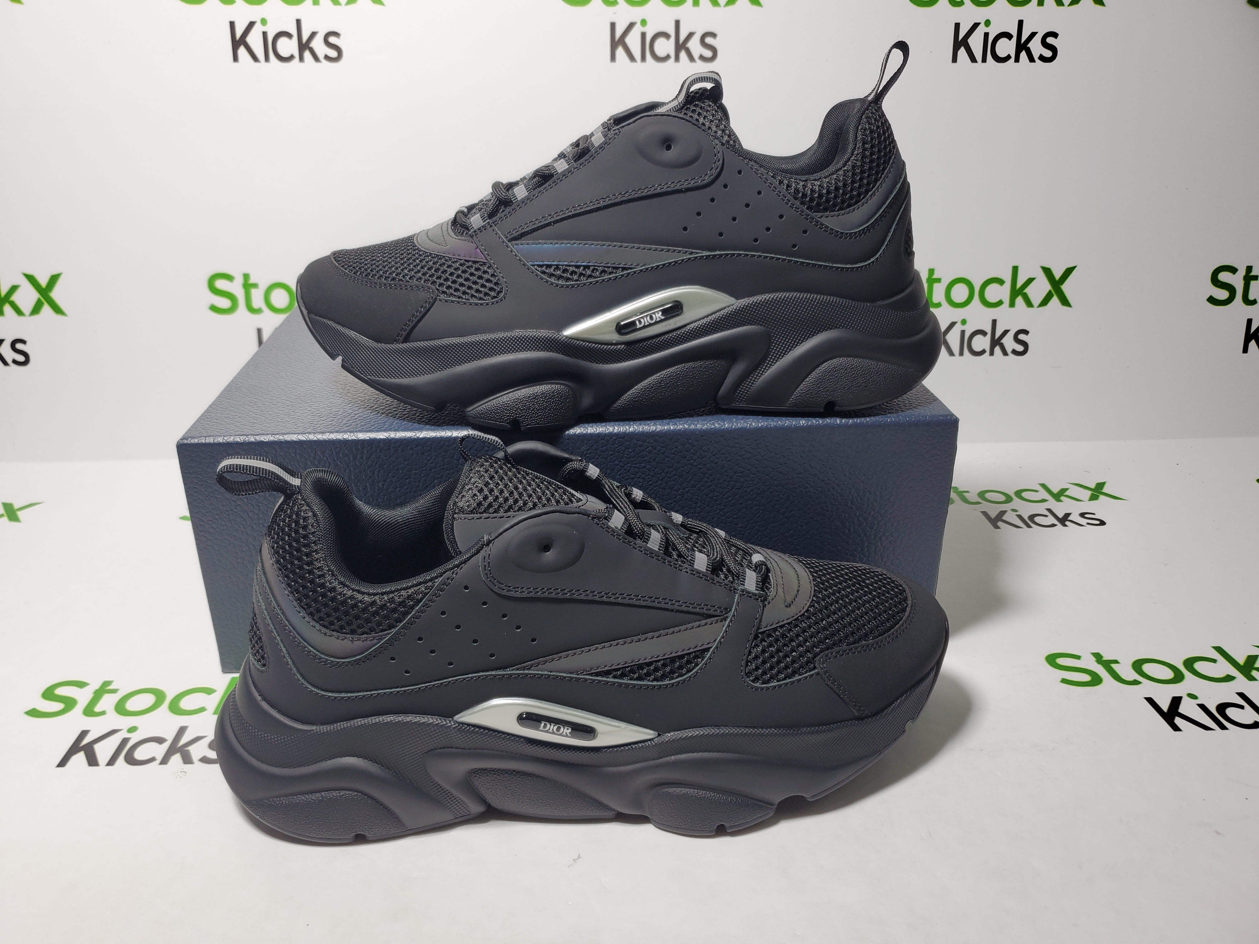 Dior B22 Sneakers Black Laser CK240809 review Stockxkicks 01