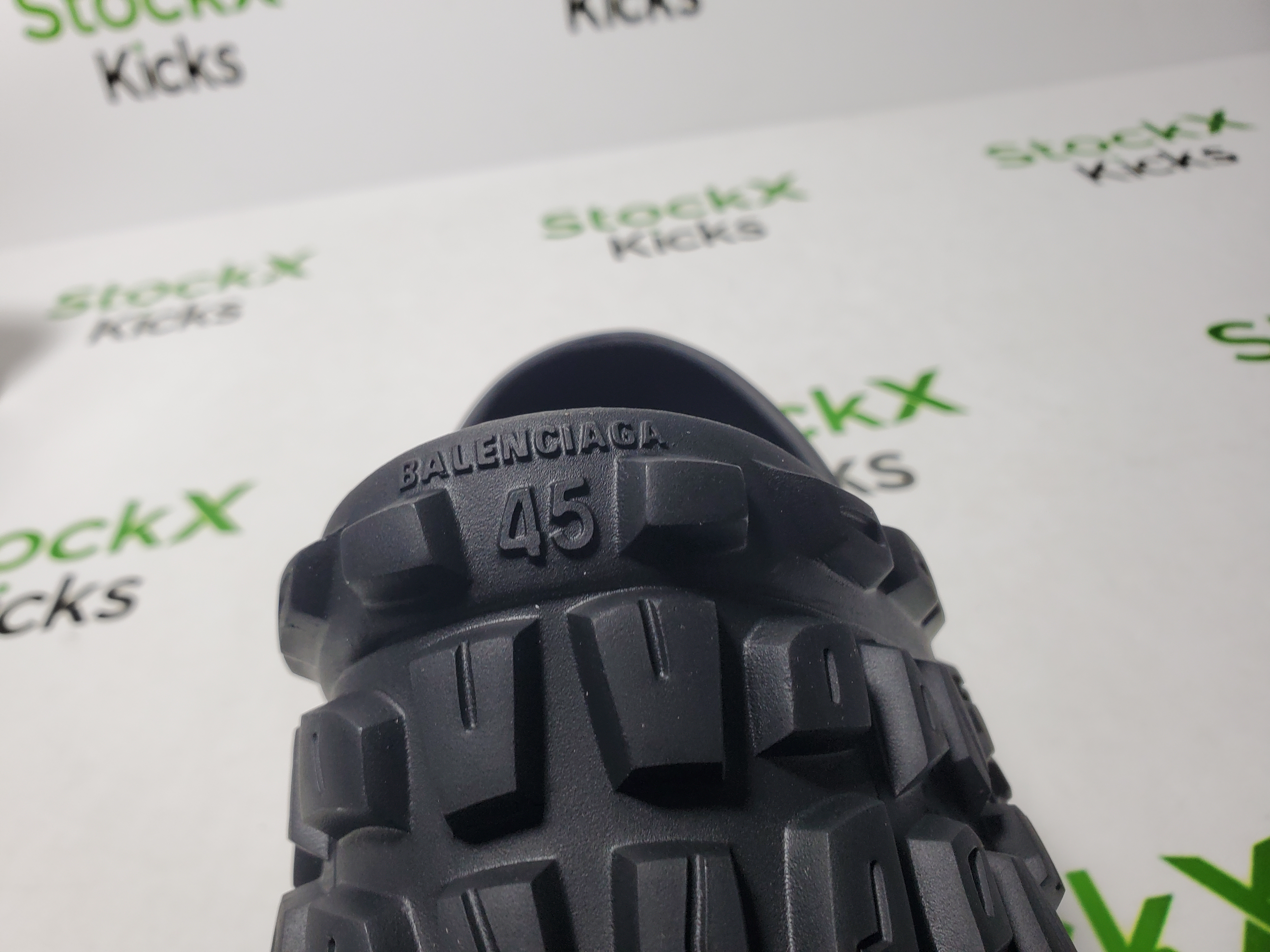 Balenciaga Defender Black 735250 W3CV2 1000 review Stockxkicks 06