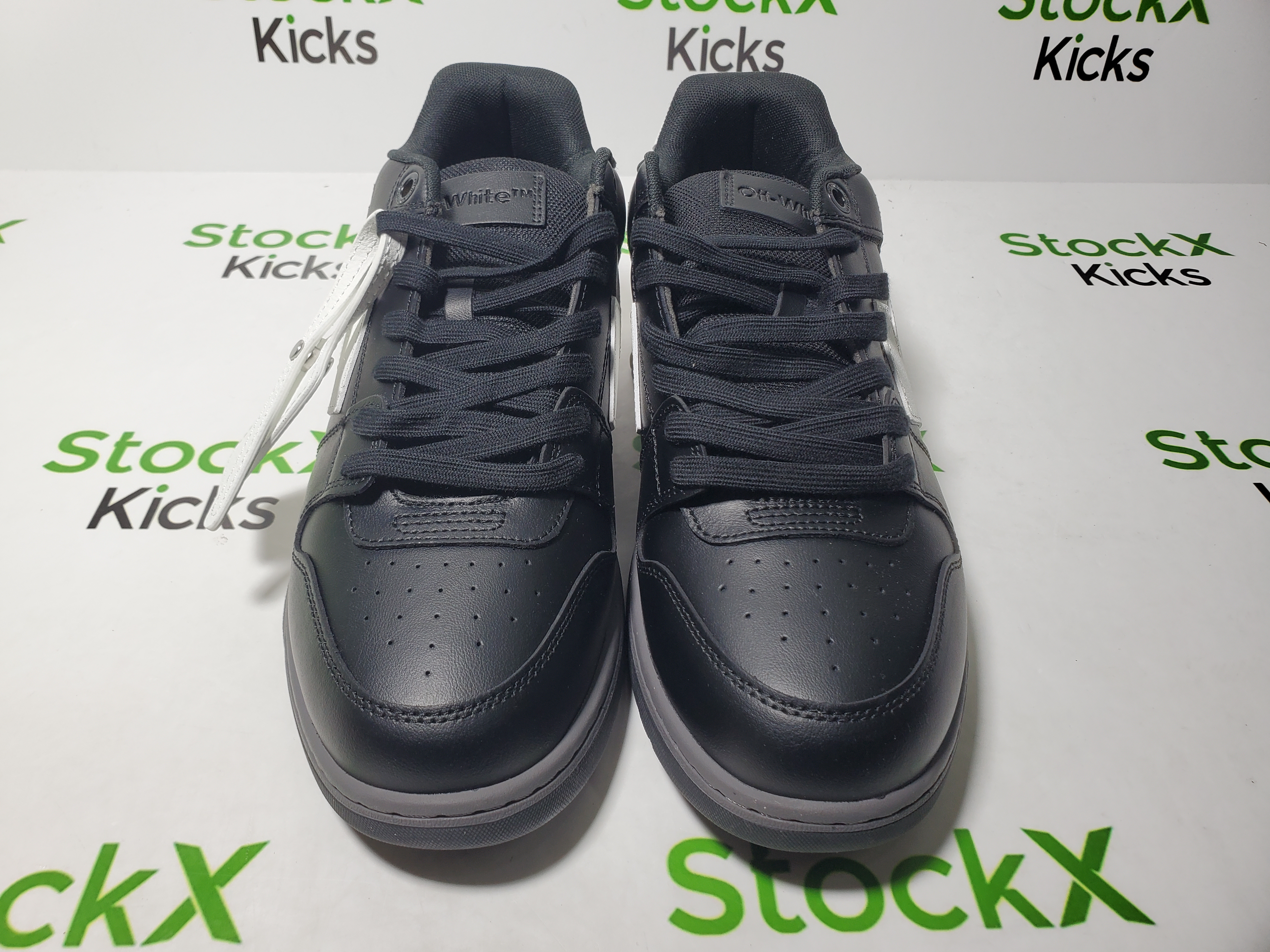 PK God Batch OFF-WHITE Out Of Office OOO Low Black White OMIA189C99LEA0191001 review Stockxkicks 04