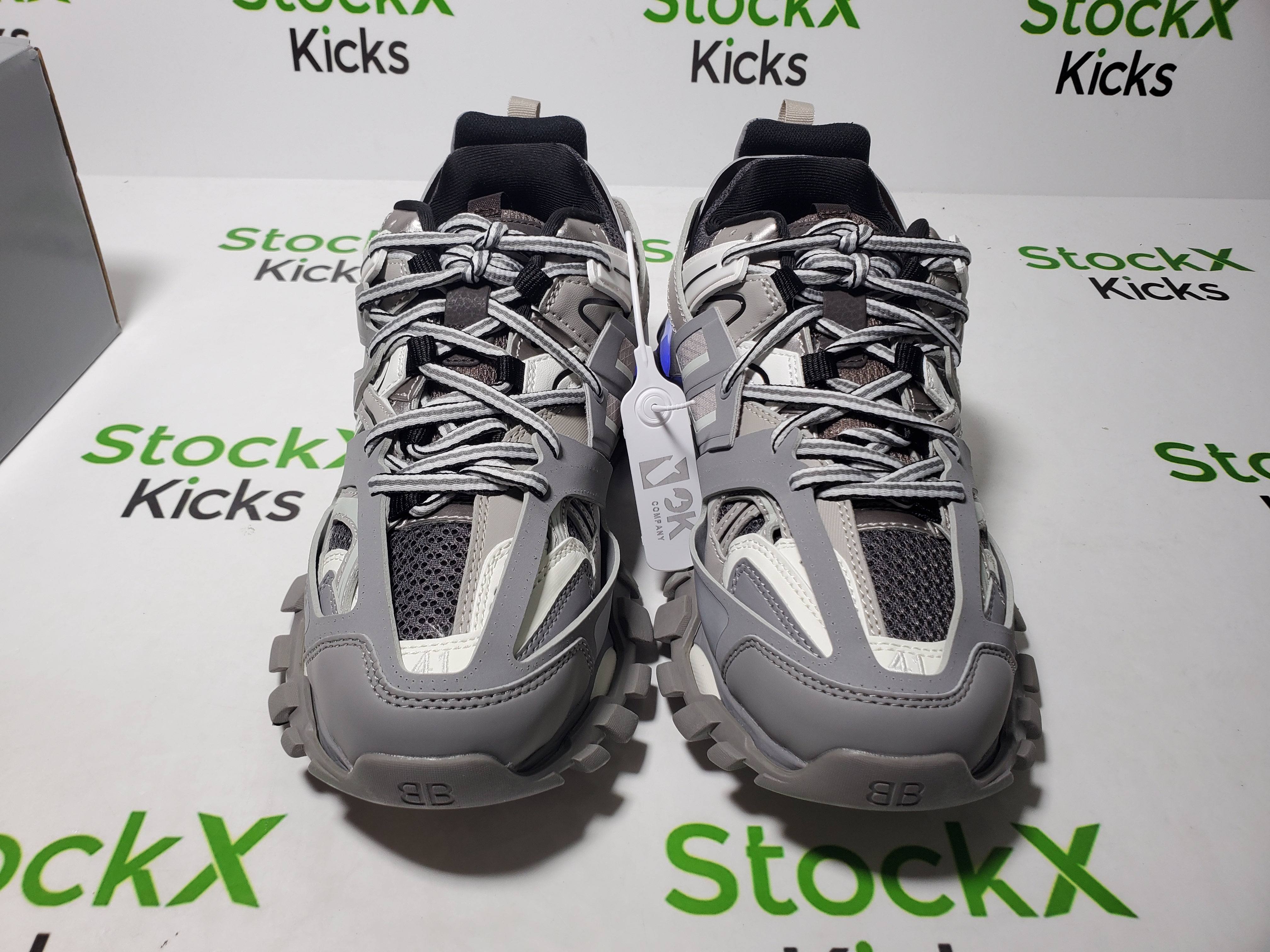 Balenciaga Track Tess S.Grey (LED) 555032 W1GB7 1214 review Stockxkicks 04