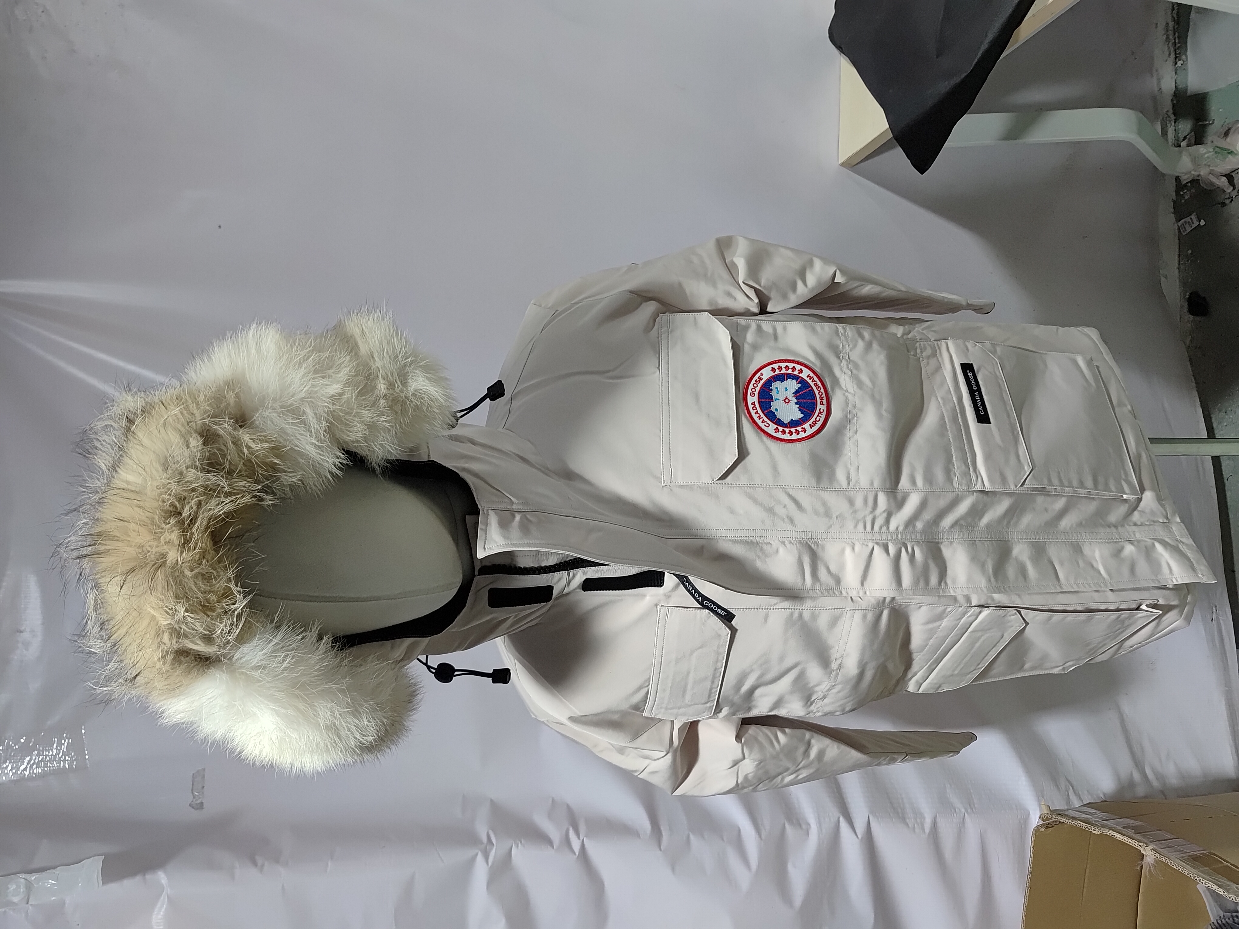 CANADA GOOSE Off White Down Jacket review Stockxkicks 01