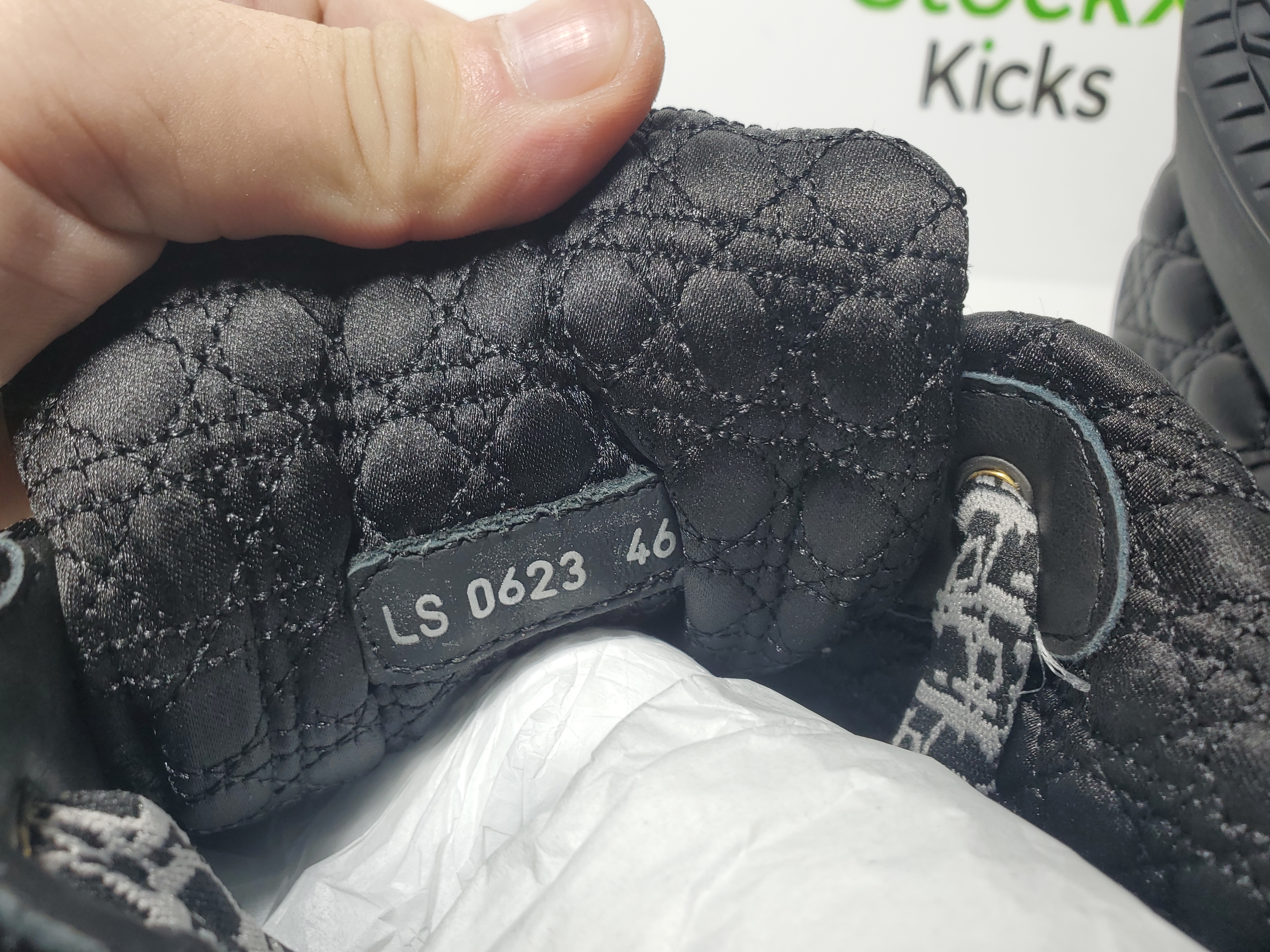 Dior B9S Skater Sneaker Black Quilted Cannage Calfskin review Stockxkicks 06