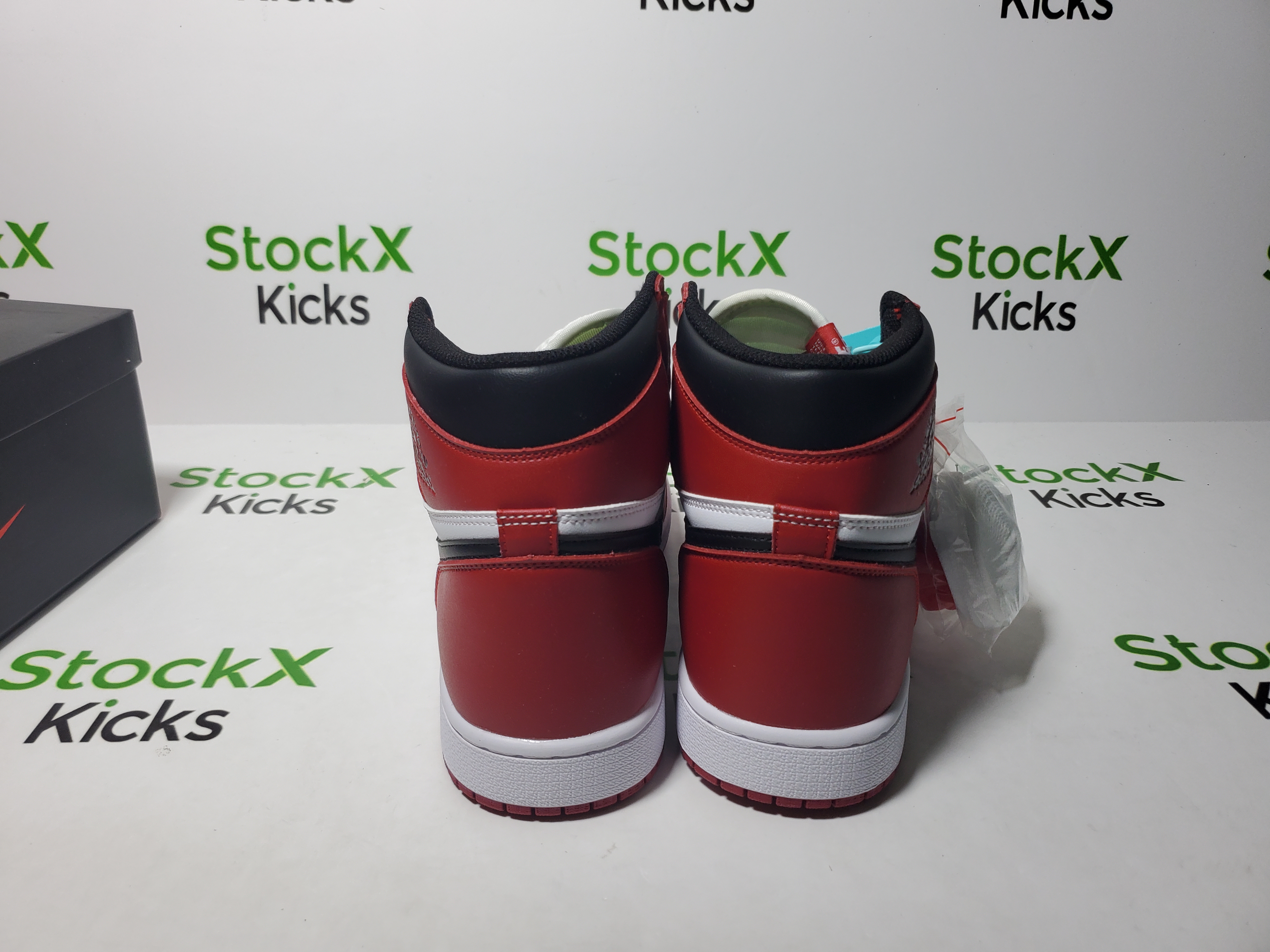 【Black Friday Special Offers】PK God Batch Air Jordan 1 High OG “Chicago” 555088-101 review Stockxkicks 03