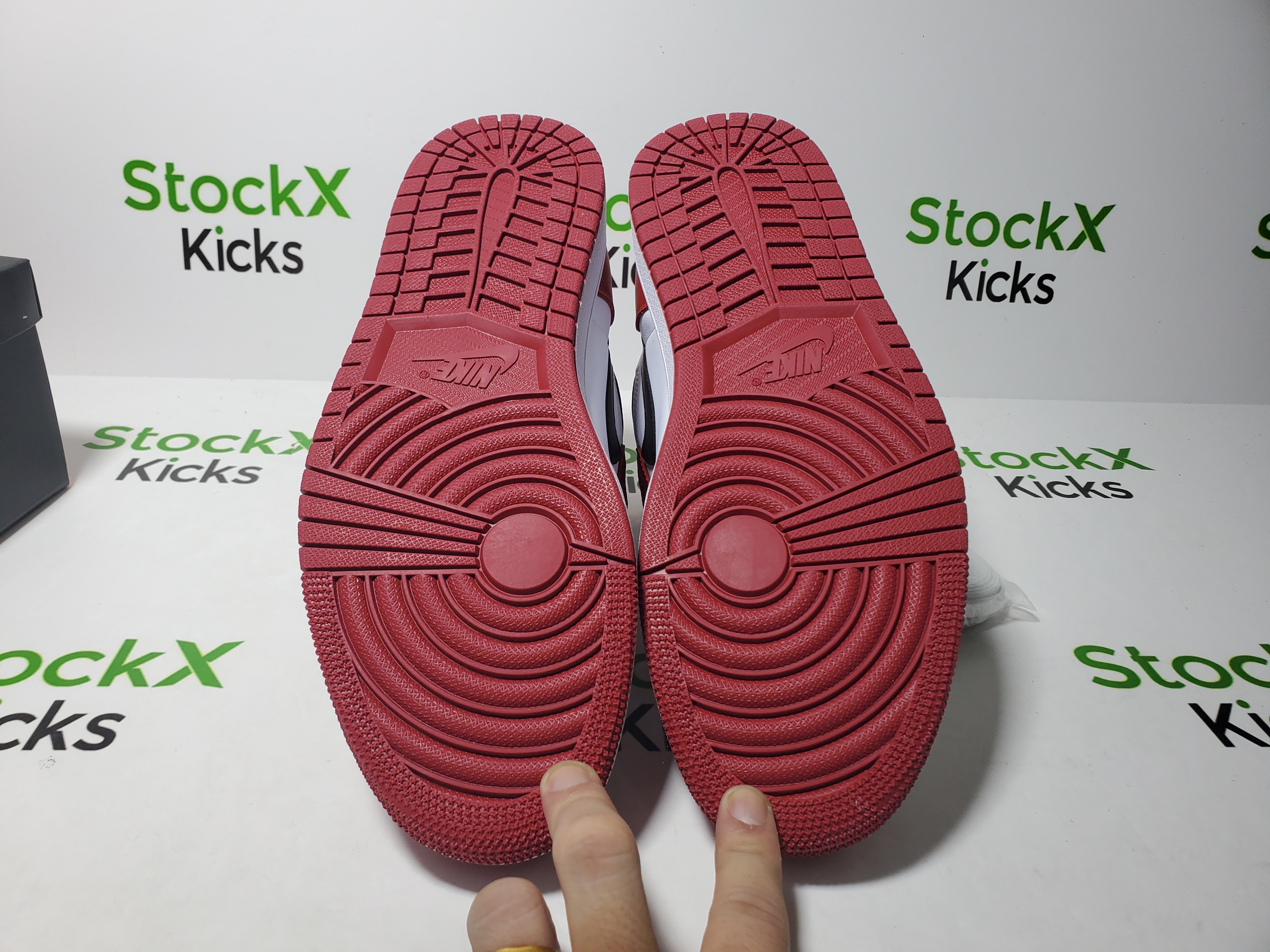 【Black Friday Special Offers】PK God Batch Air Jordan 1 High OG “Chicago” 555088-101 review Stockxkicks 05