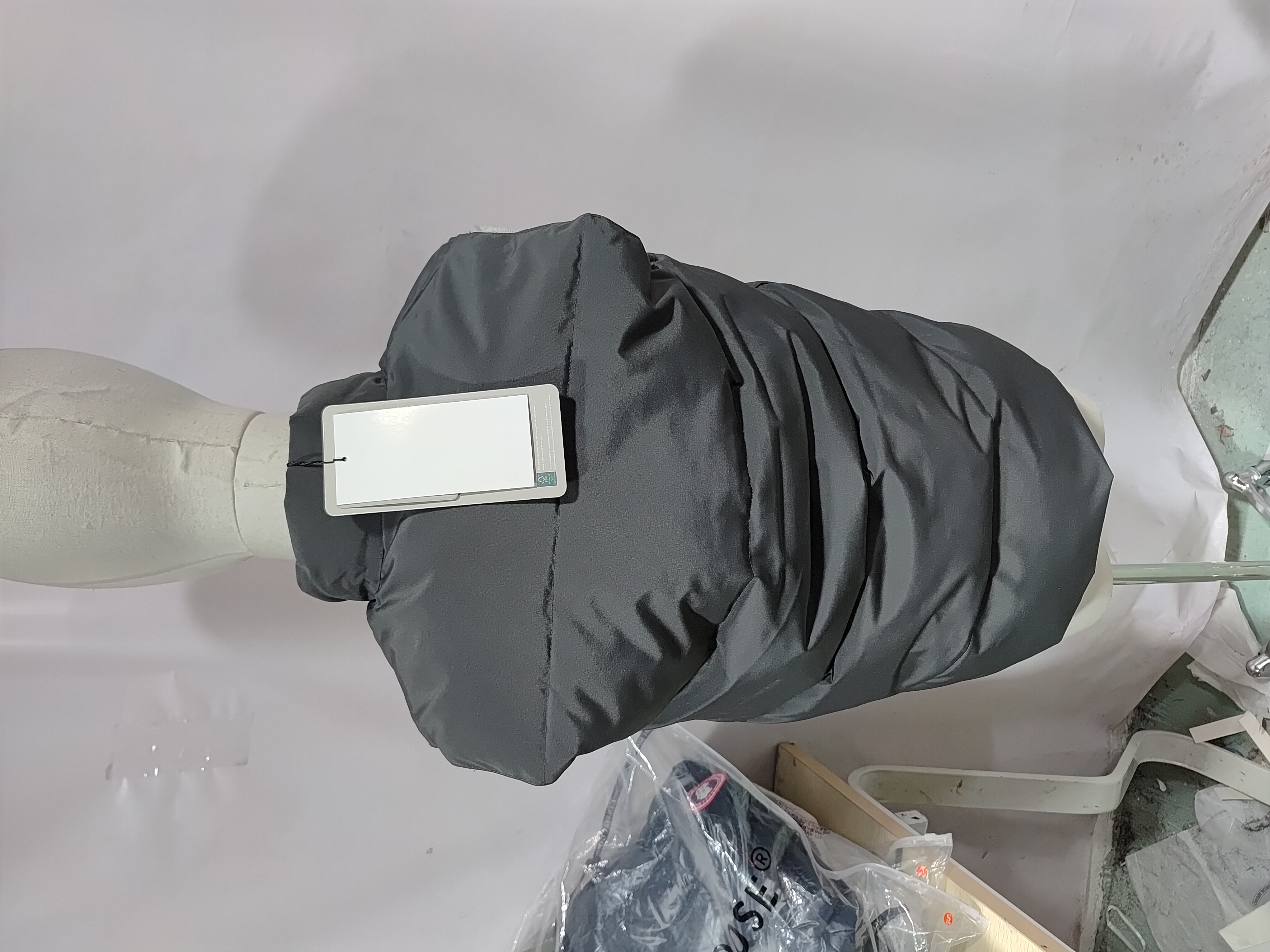 CANADA GOOSE Black Label Garson Quilted Shell Down Gilet Vest Grey CK 2402023014 review Stockxkicks 03