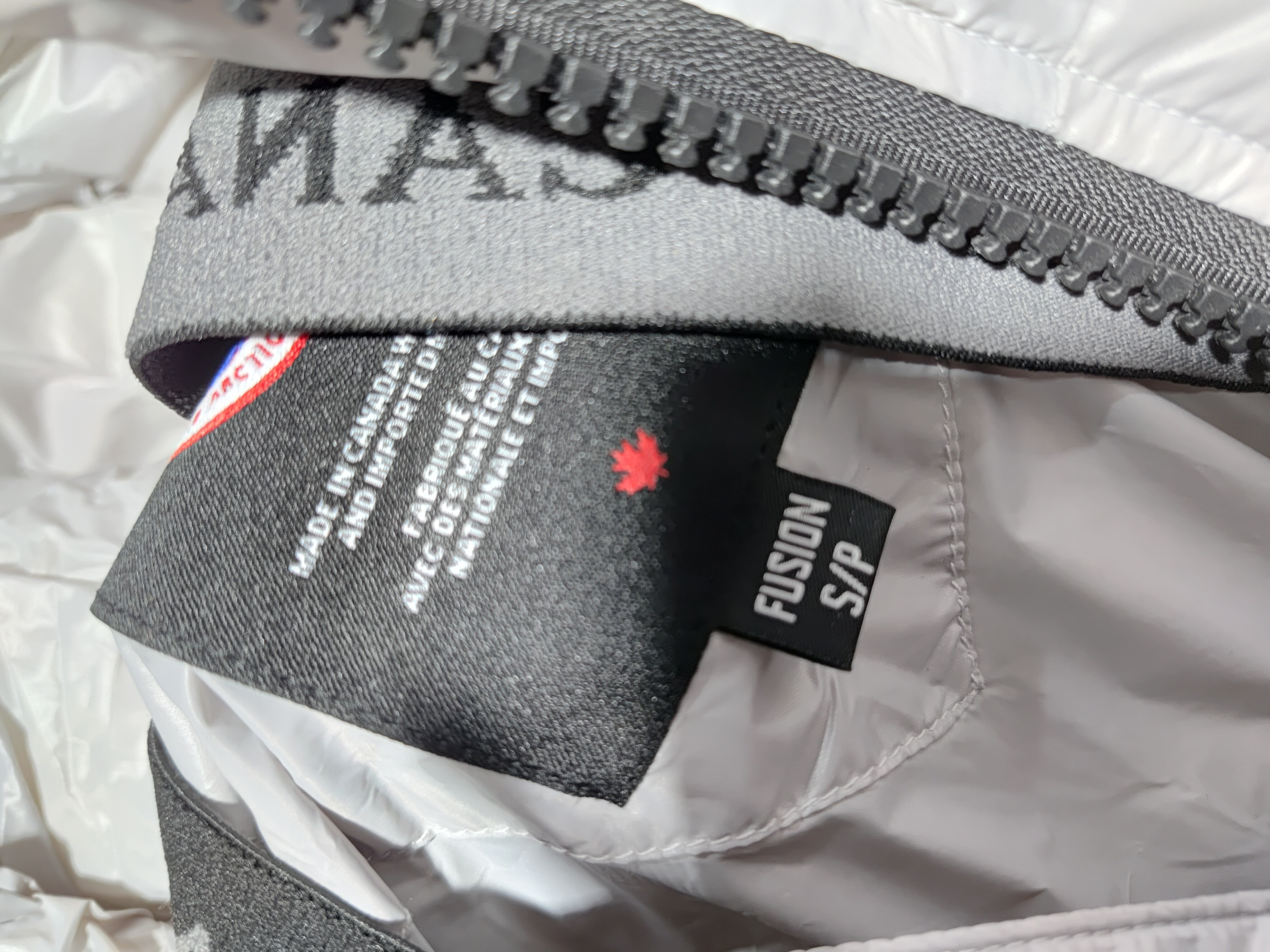 CANADA GOOSE Crofton Quilted Recycled-Nylon Ripstop Down Jacket White review Stockxkicks 00