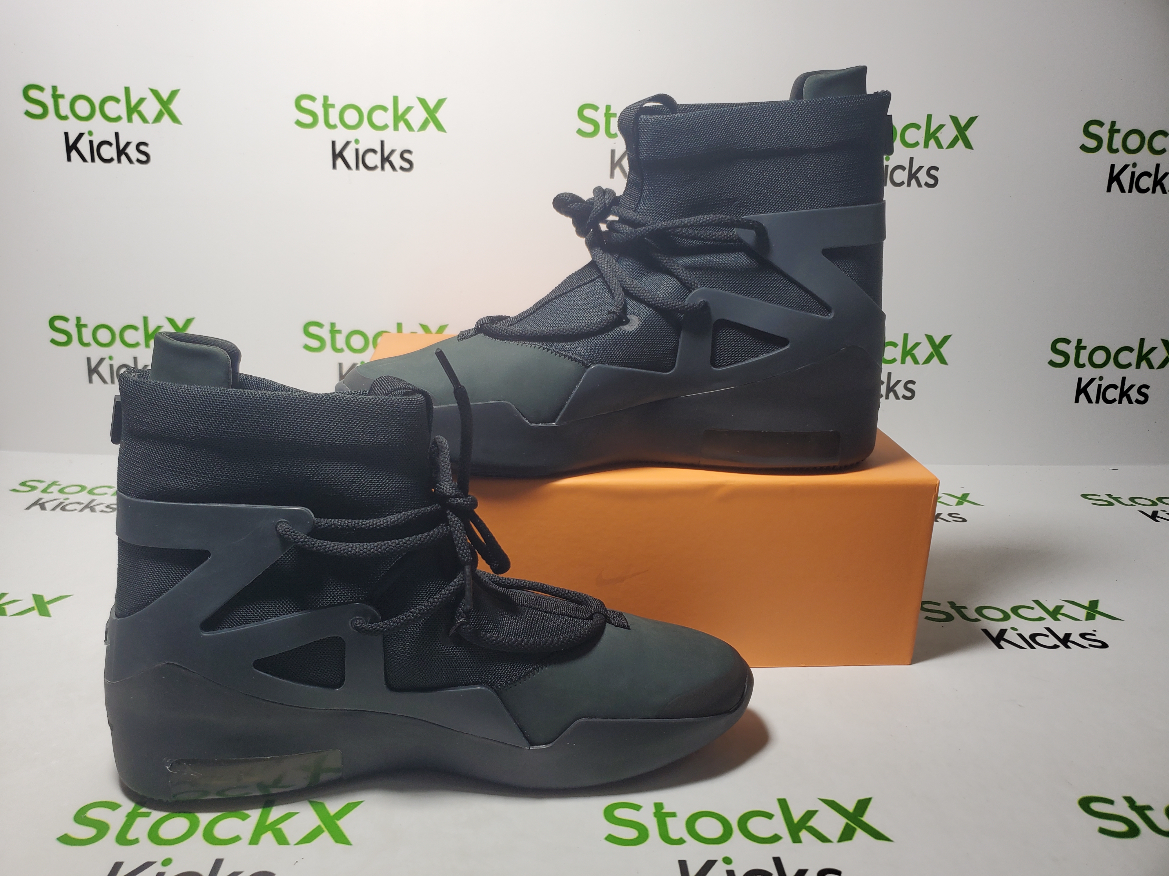 H12 Batch Nike Air Fear of  God 1 Triple Black AR4237-005 review Stockxkicks 01