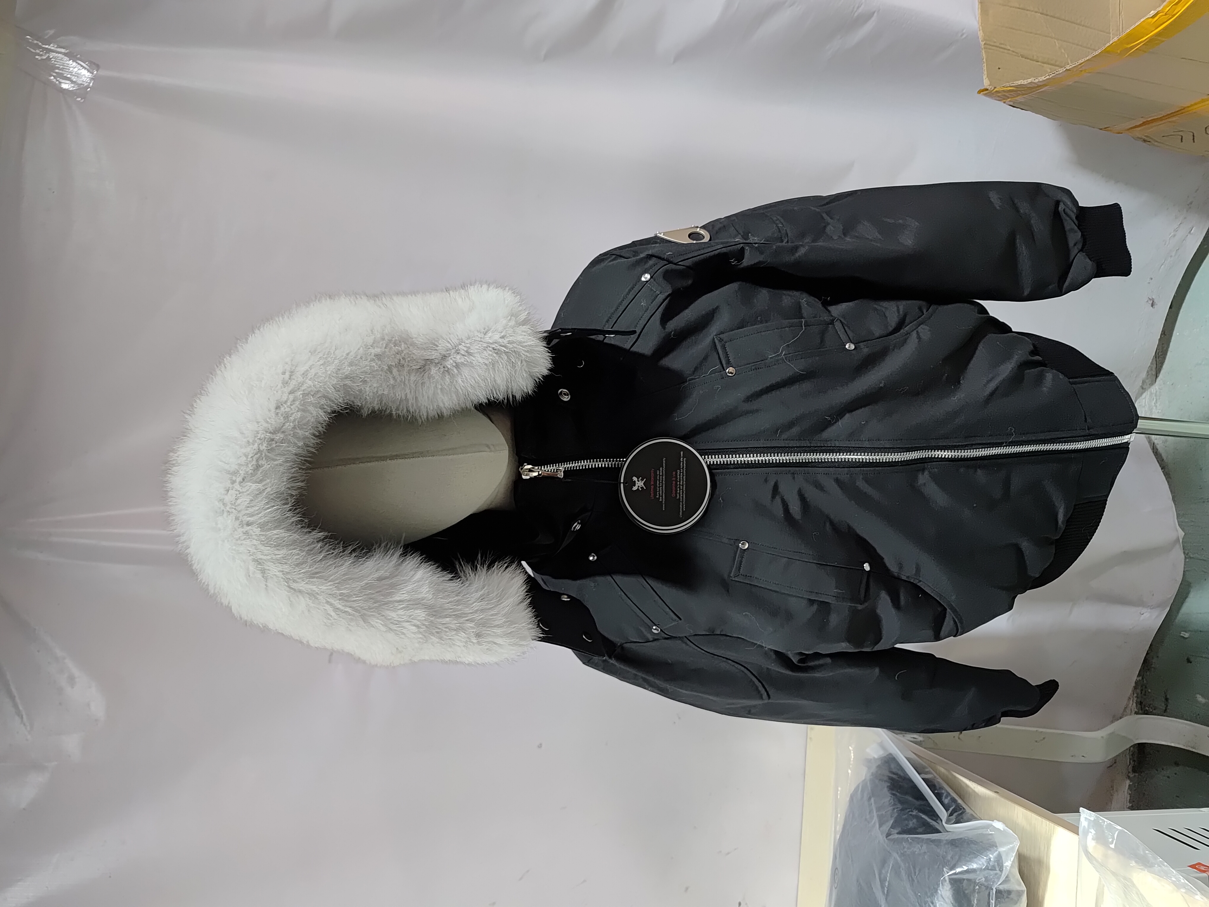Moose Knuckles Original Ballistic Bomber Jacket Black/White（NFC）YZ241223 review Stockxkicks 01